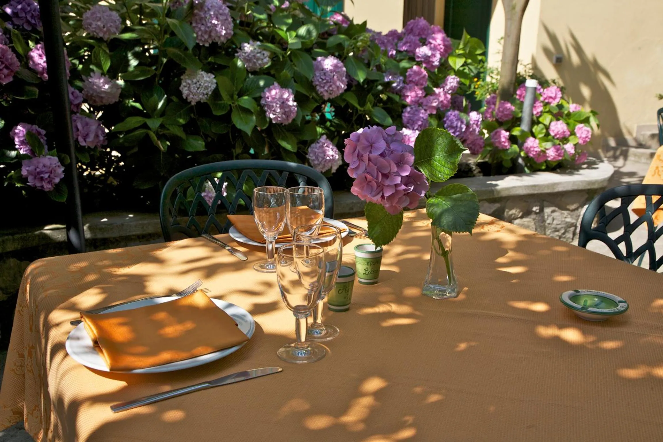 Restaurant/places to eat in Agriturismo La Lobra