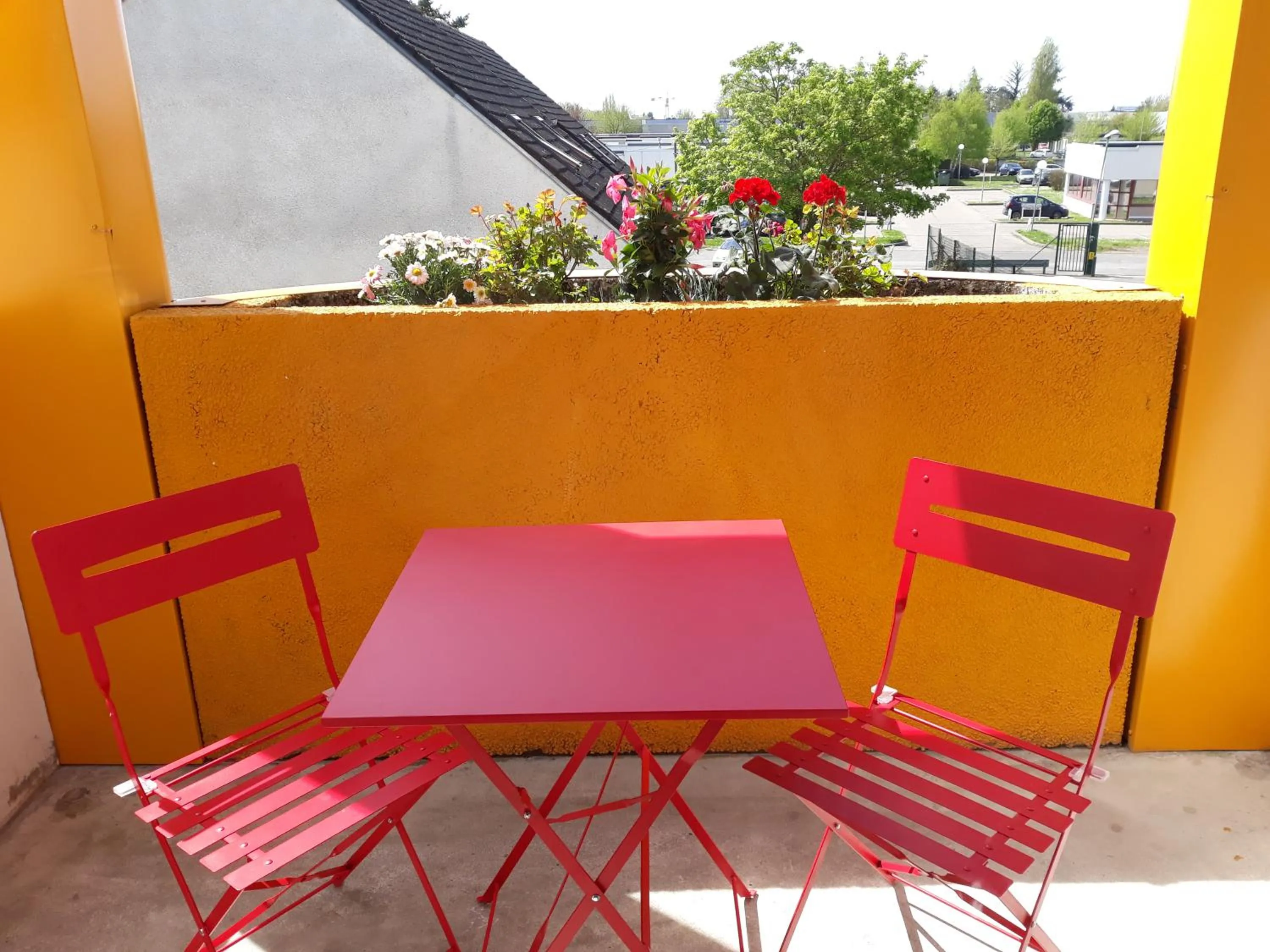 Balcony/Terrace in Premiere Classe Orleans Ouest - La Chapelle St Mesmin