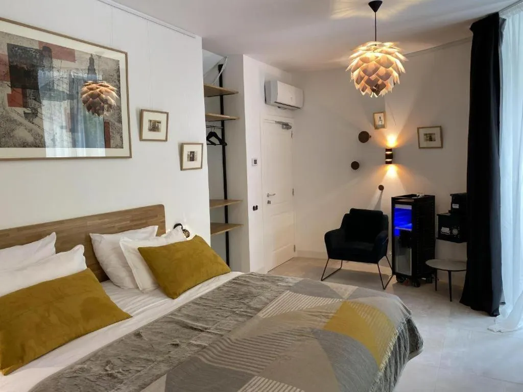 Bed in LA MAISON DE ROBINSON