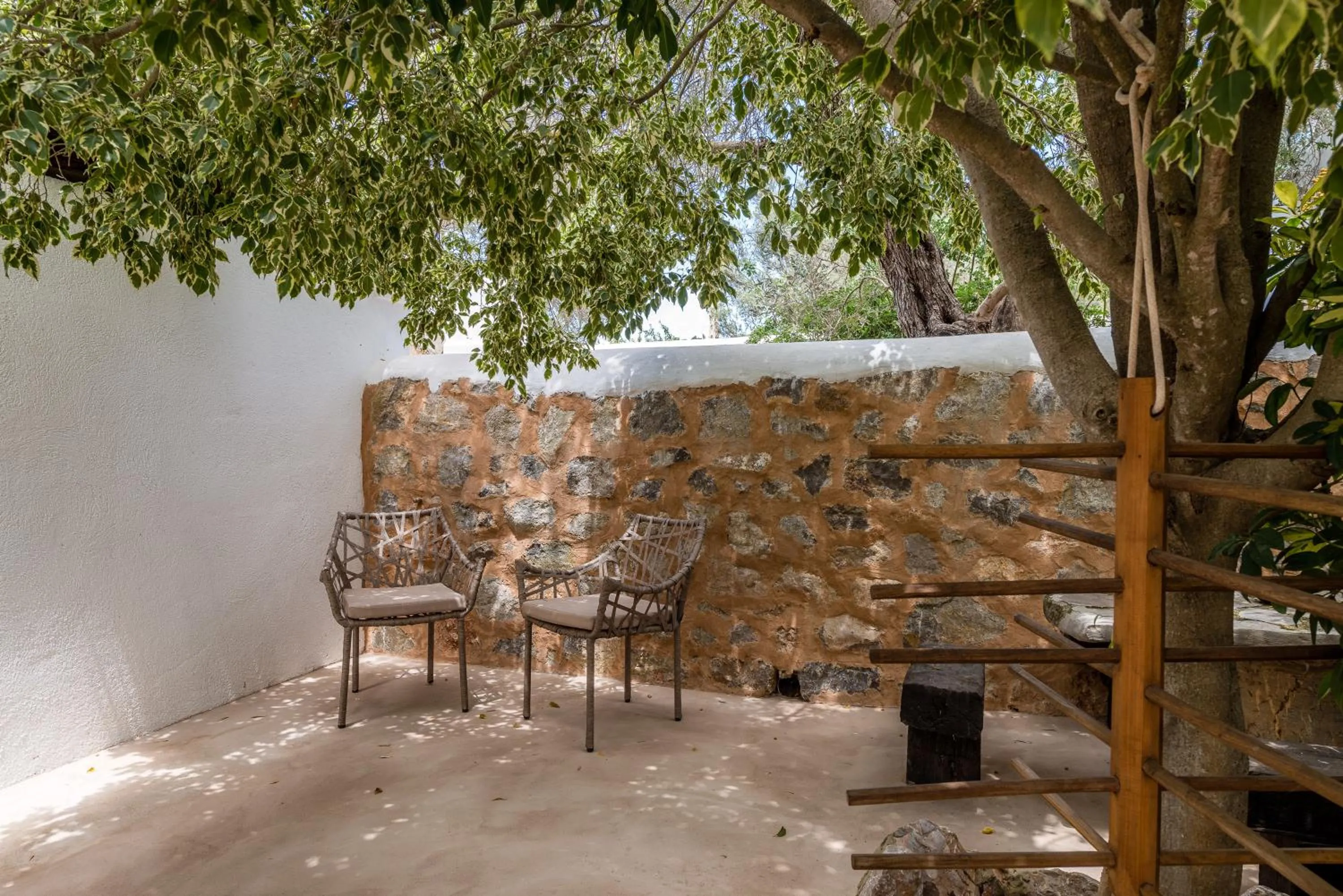 Garden view in Agroturismo Can Pere Sord