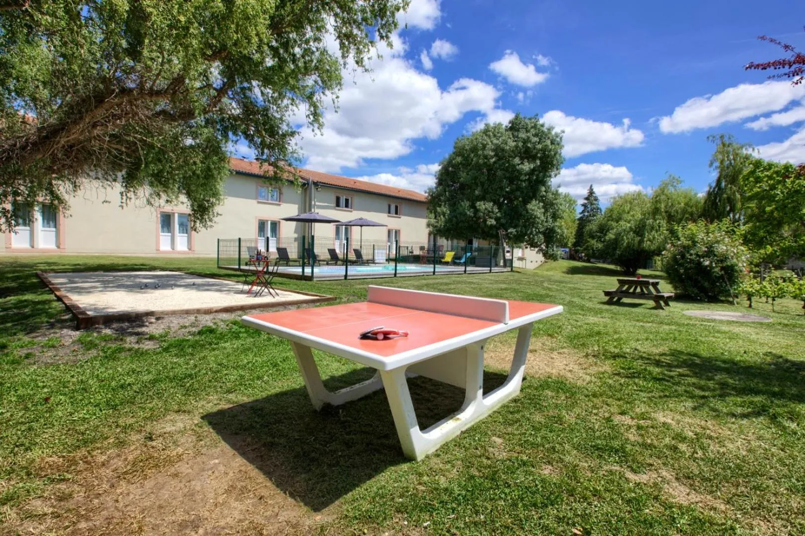 Activities in Kyriad Libourne Saint Emilion