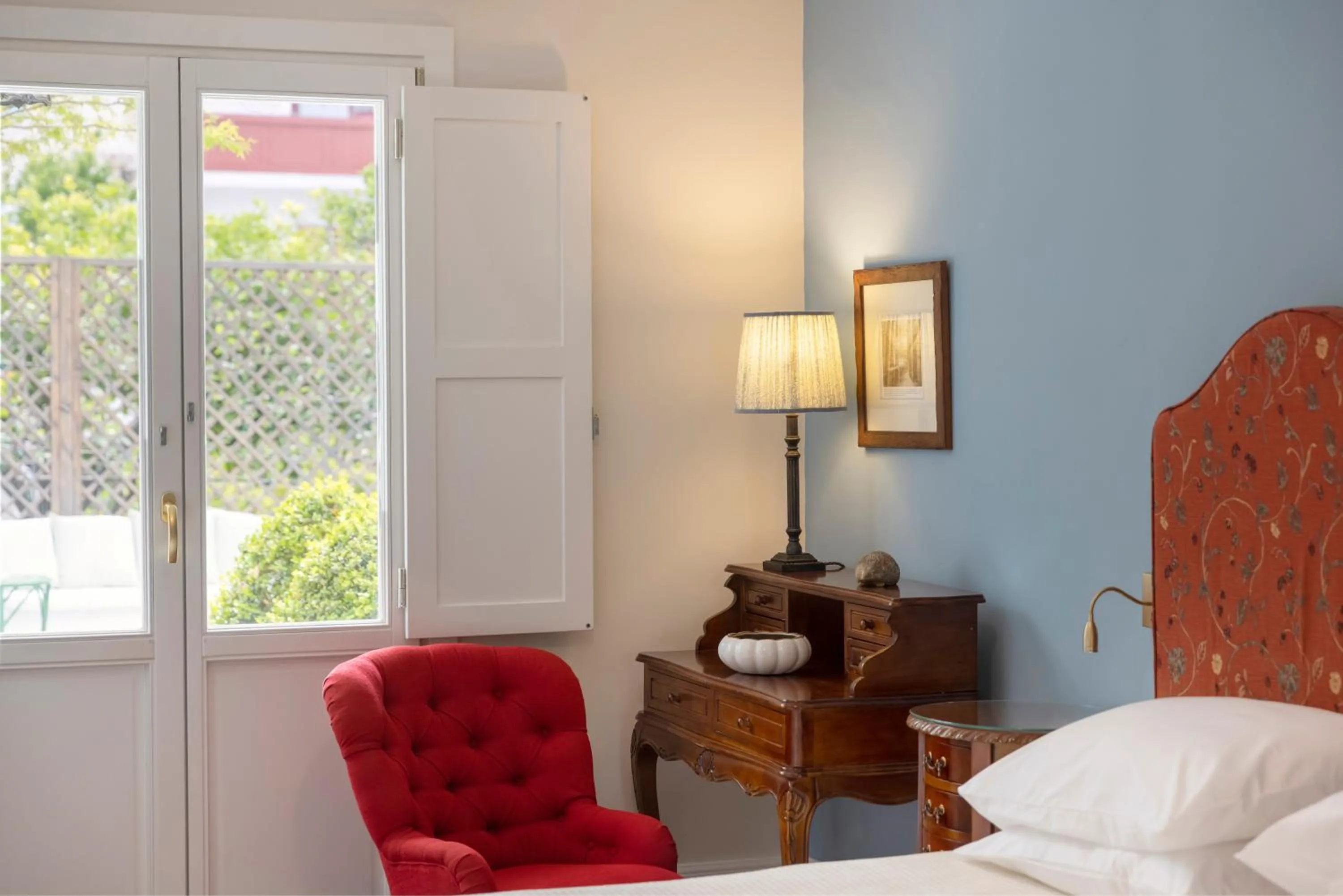 Photo of the whole room, Bed in Kouneni Apartments