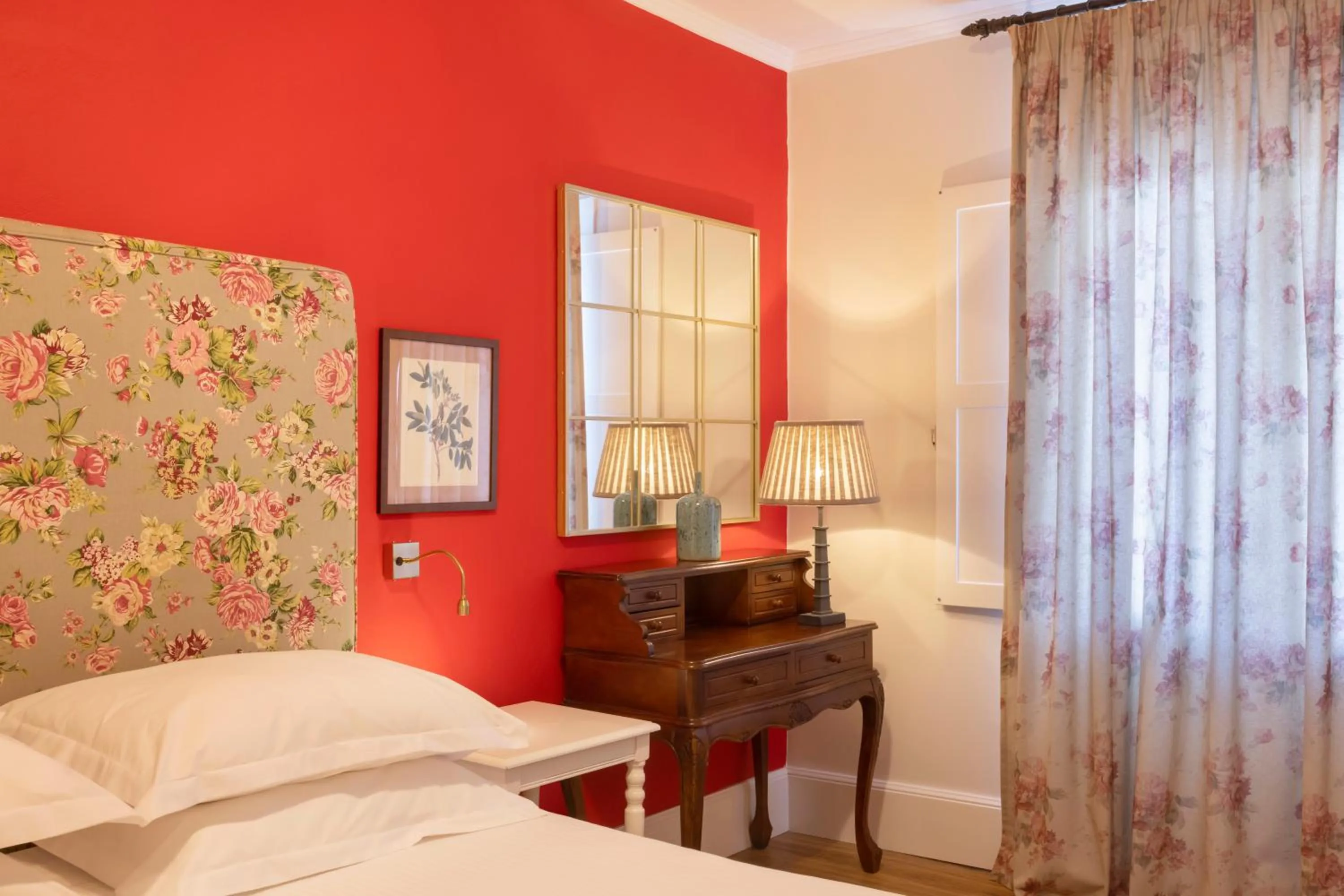 Photo of the whole room, Bed in Kouneni Apartments