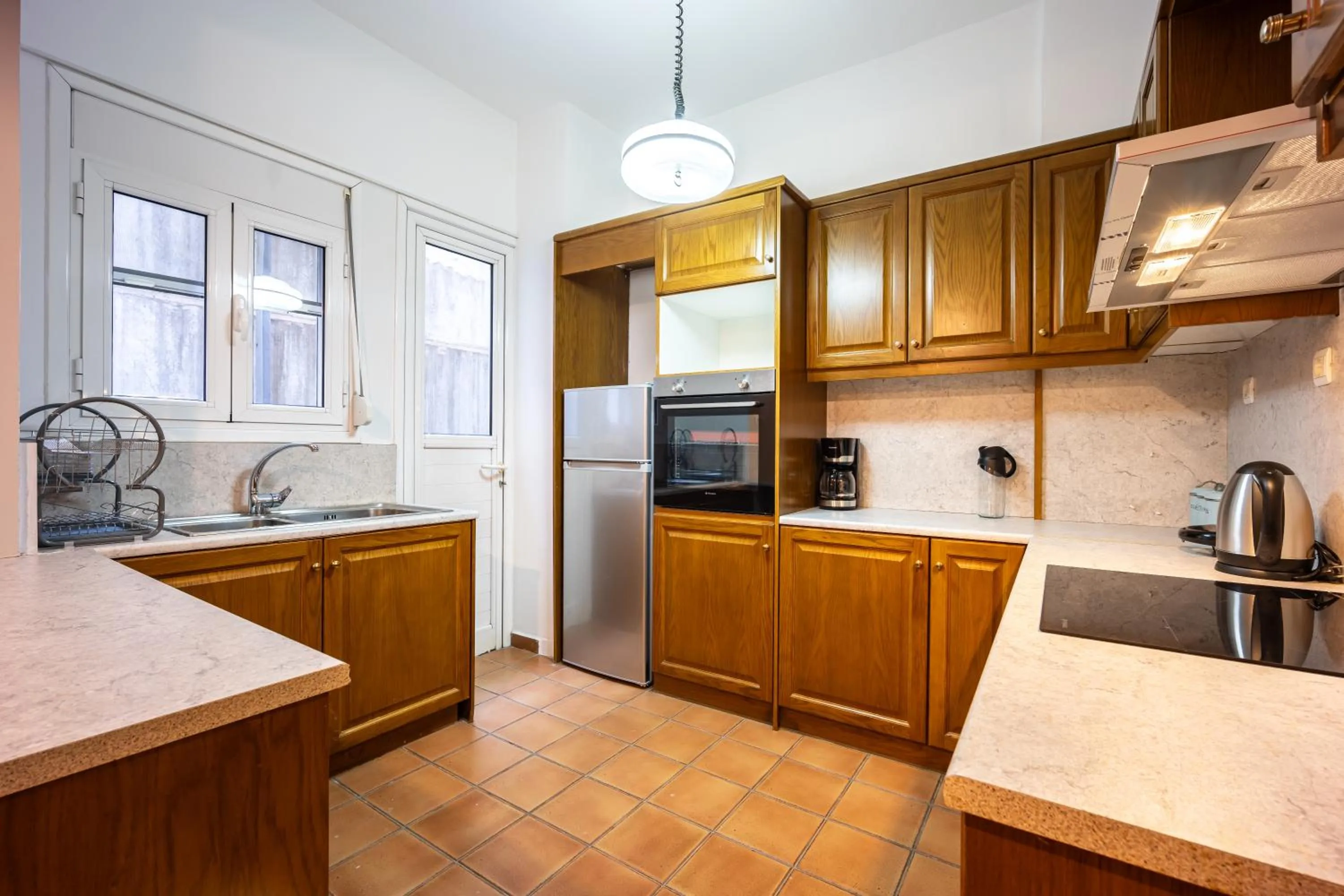 Coffee/tea facilities in GK Niki by GK Properties