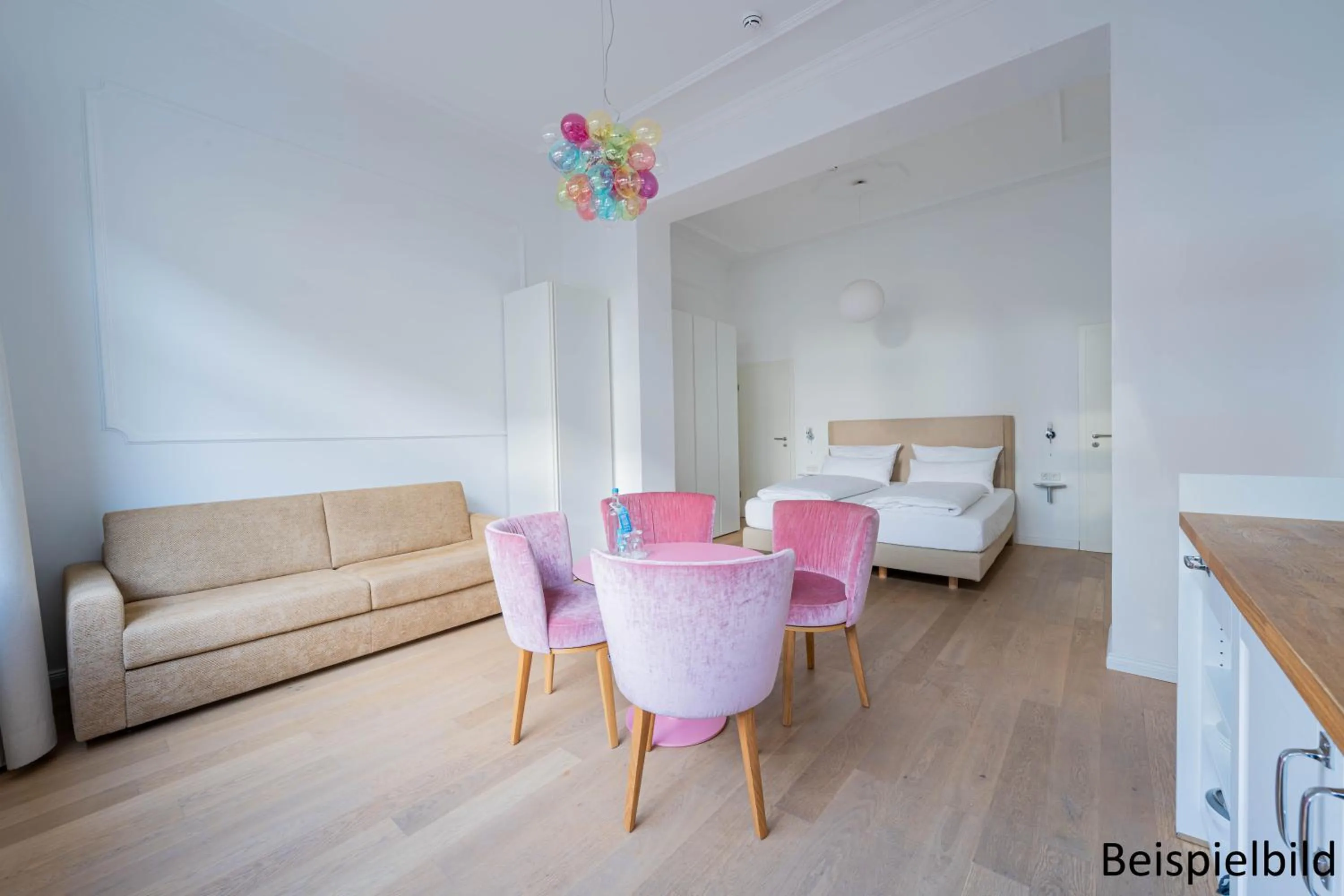 Photo of the whole room, Bed in Logierhaus am Rathaus