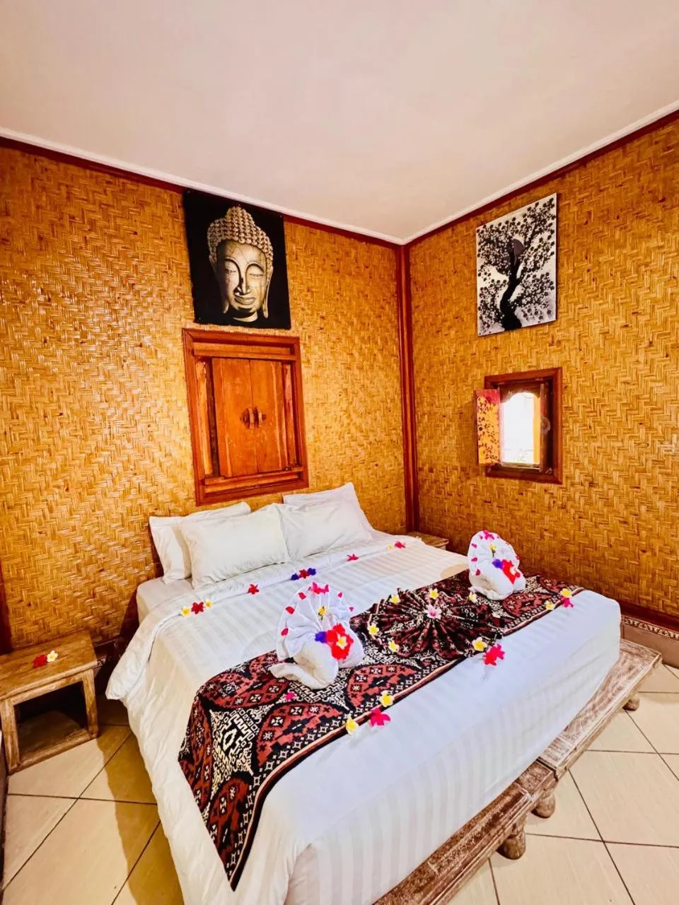 Bed in Bungalow Geringsing