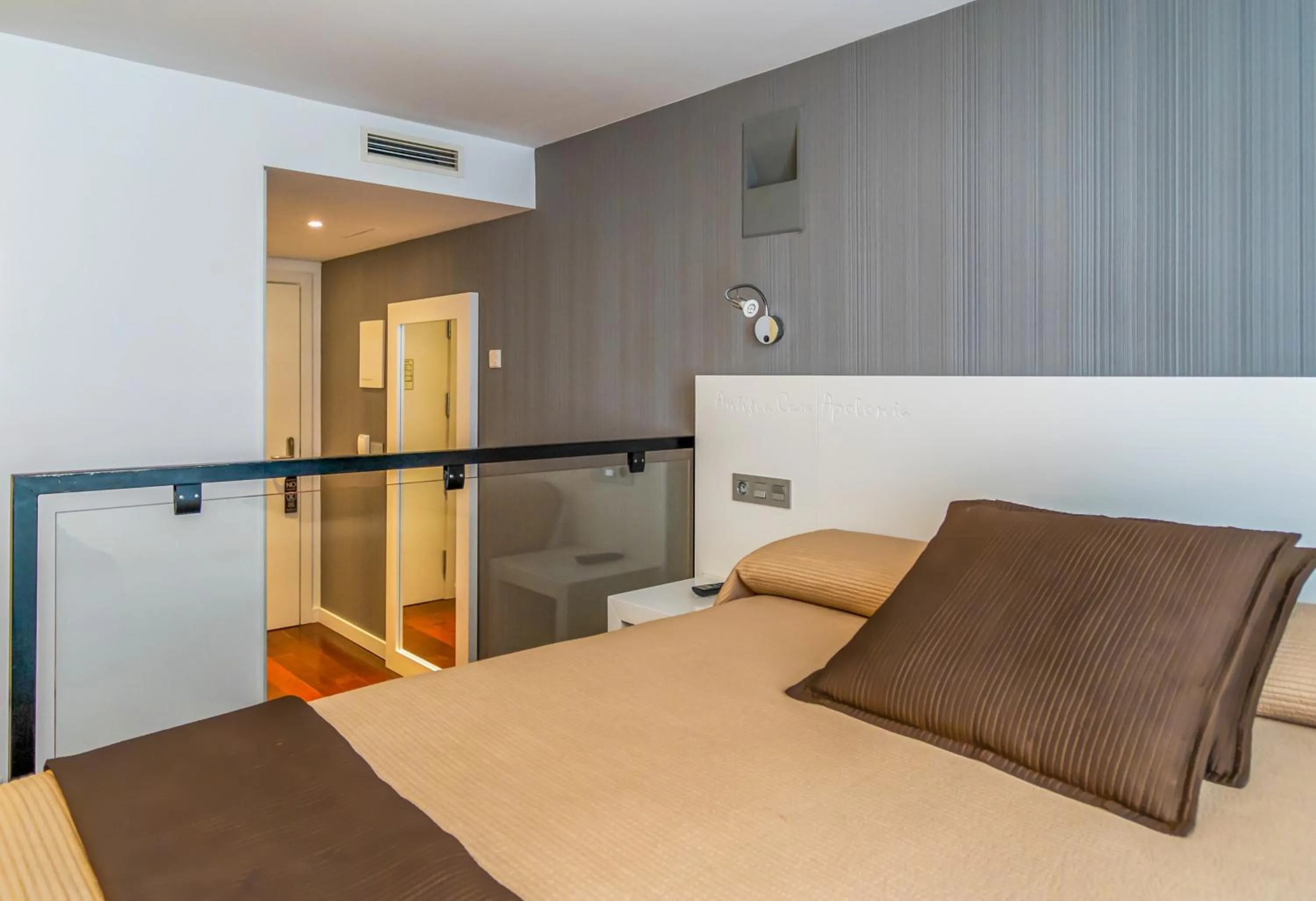 Photo of the whole room, Bed in Hotel Apolonia Soria