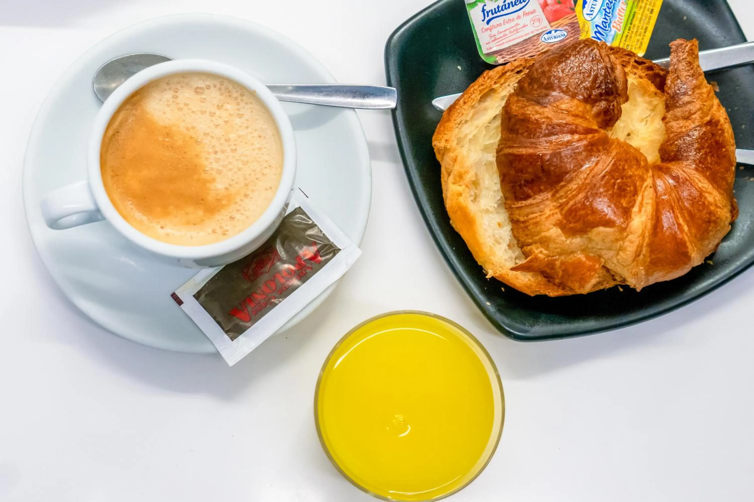 Food and drinks in Hotel Apolonia Soria