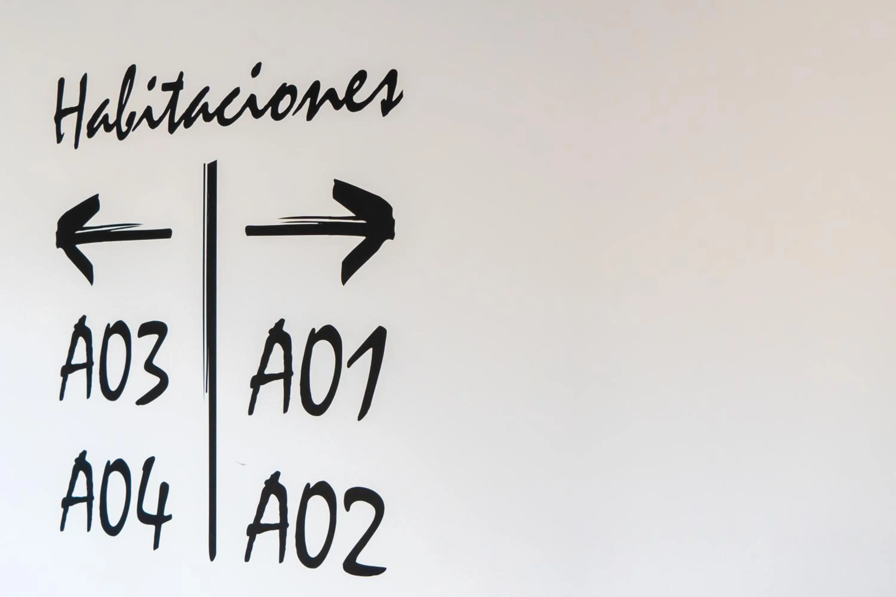 Logo/Certificate/Sign in Hotel Apolonia Soria