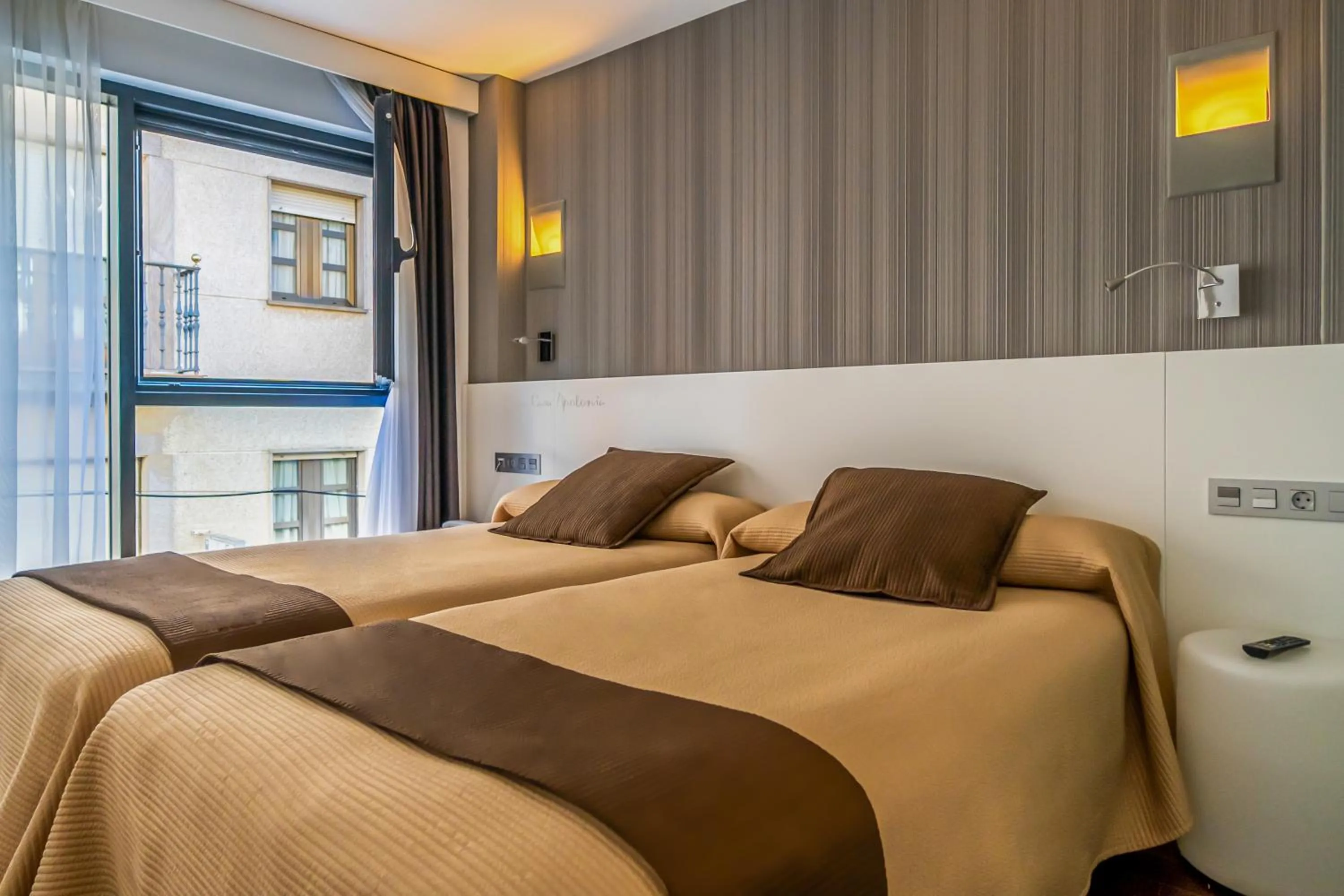 Photo of the whole room, Bed in Hotel Apolonia Soria