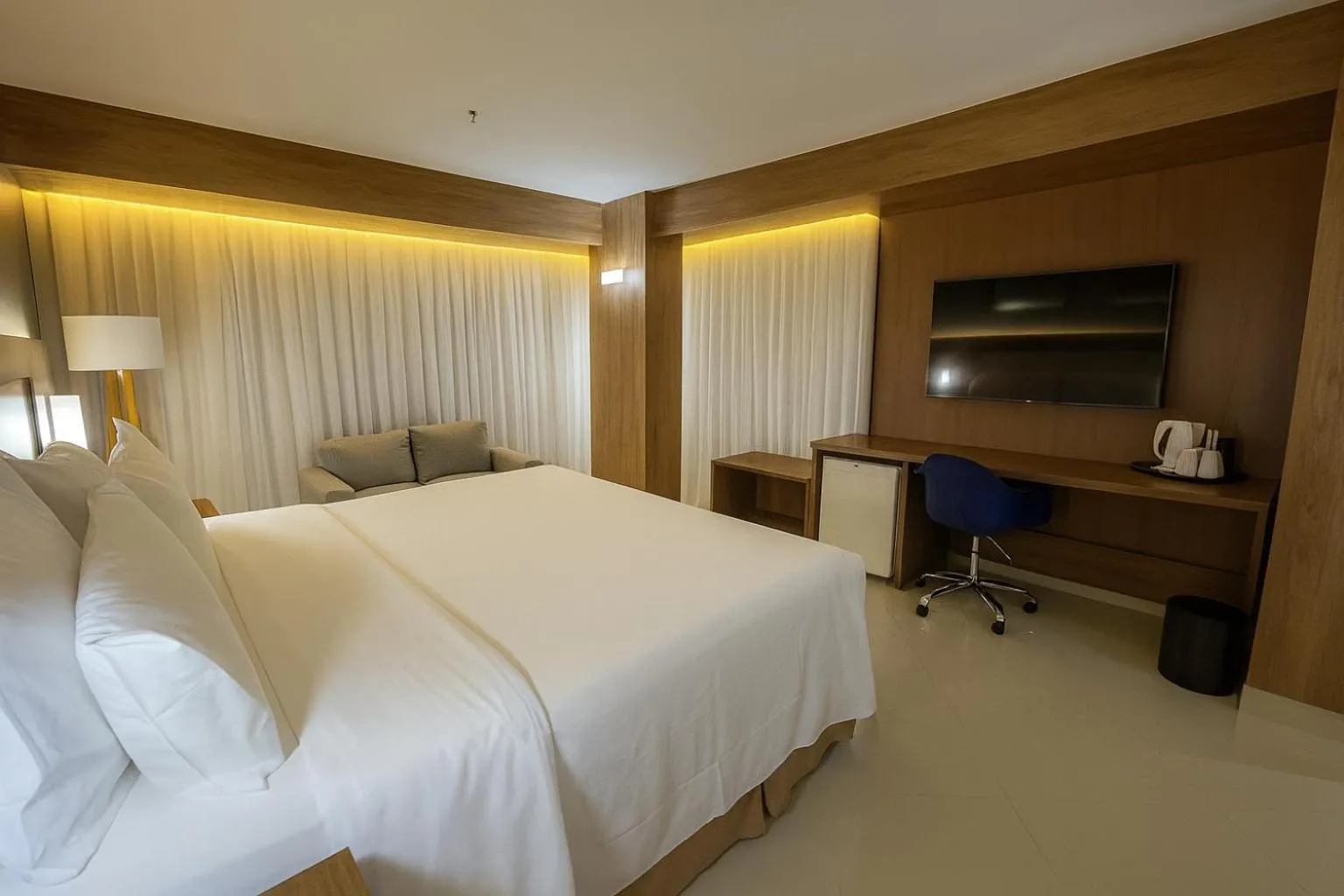 View (from property/room), Bed in Holiday Inn Express Belem Ananindeua by IHG