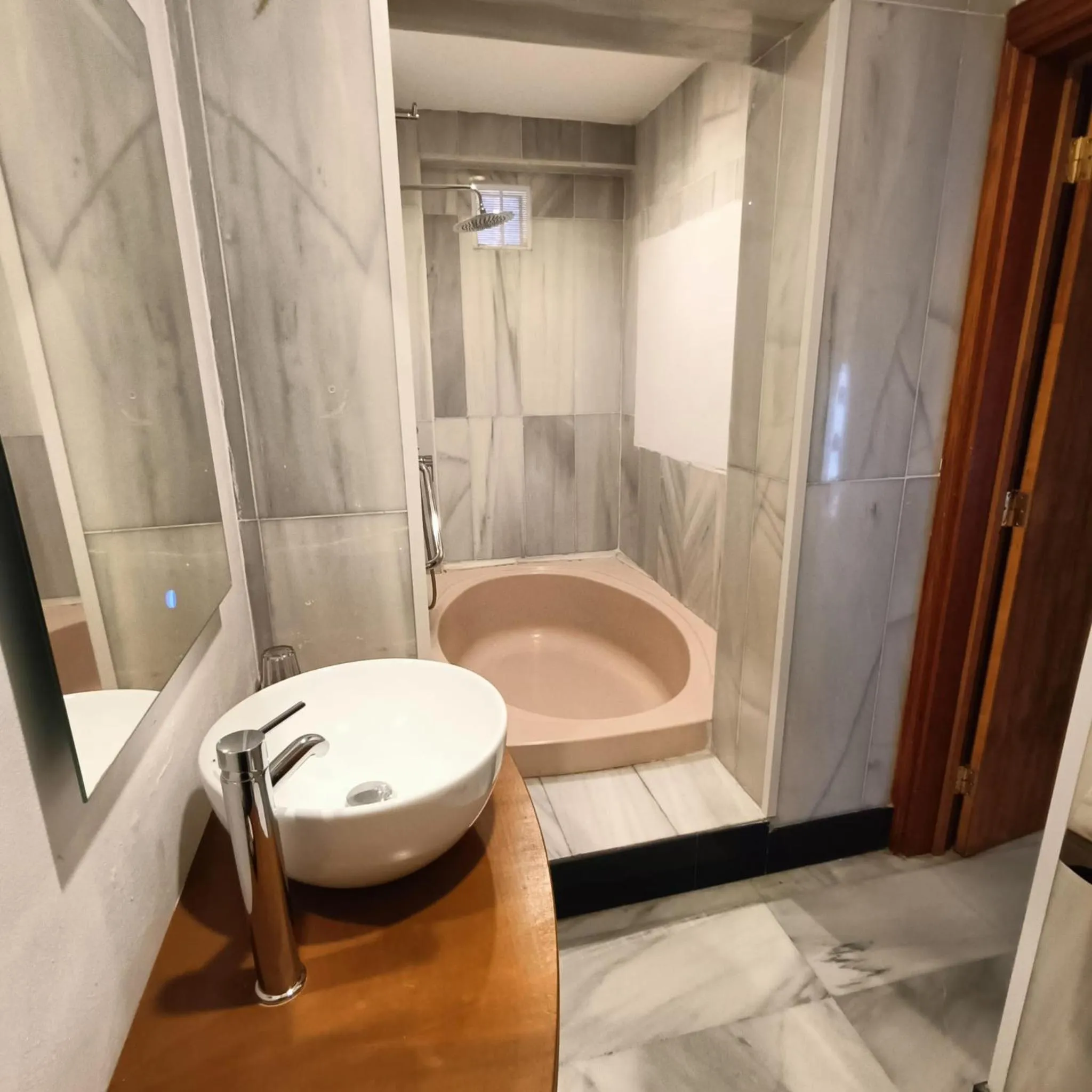 Bath in Hotel Océano Centro