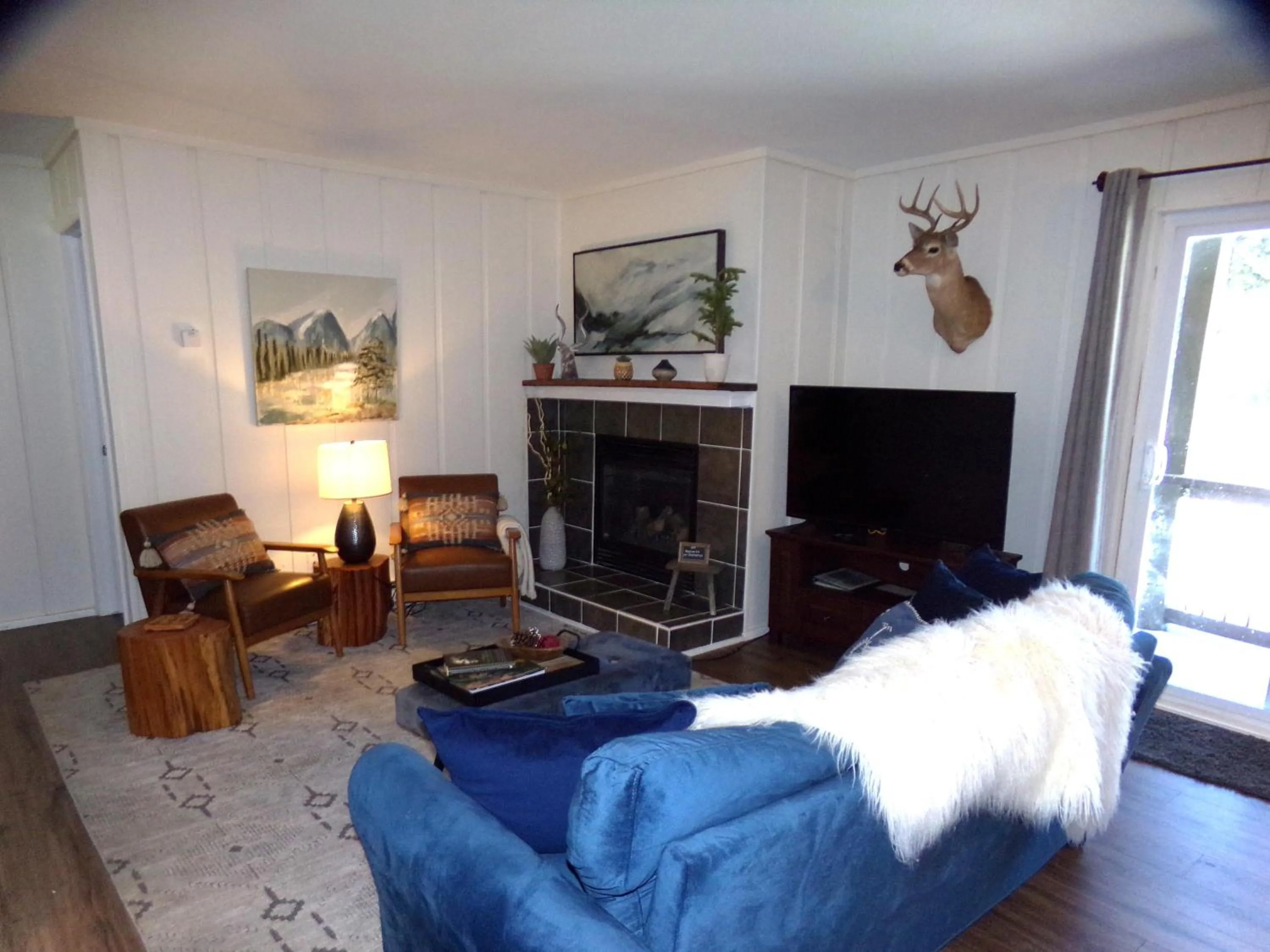 Blue River Condos 3 Bed 2 Bath BRCR