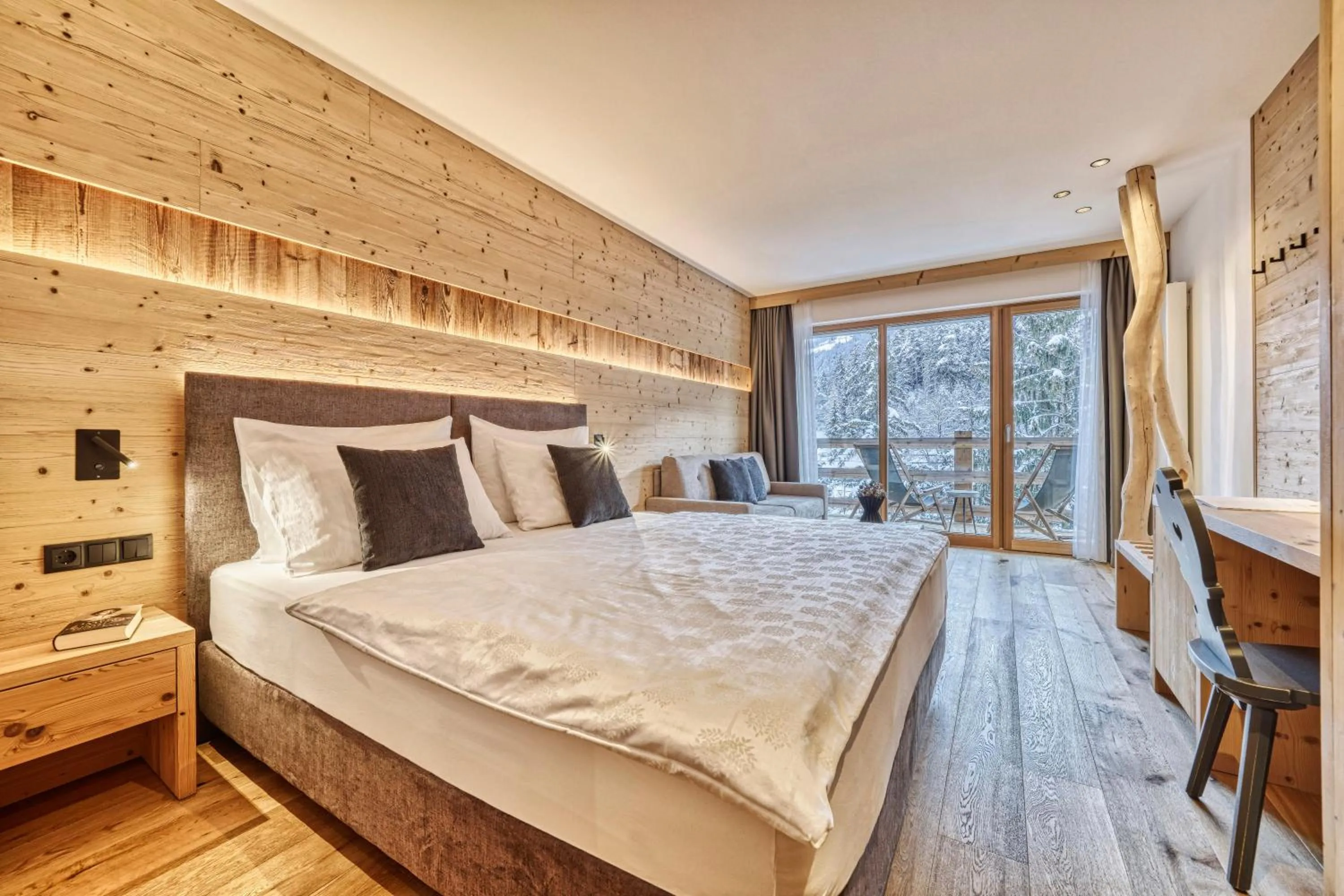 Bed in Hotel Pustertalerhof