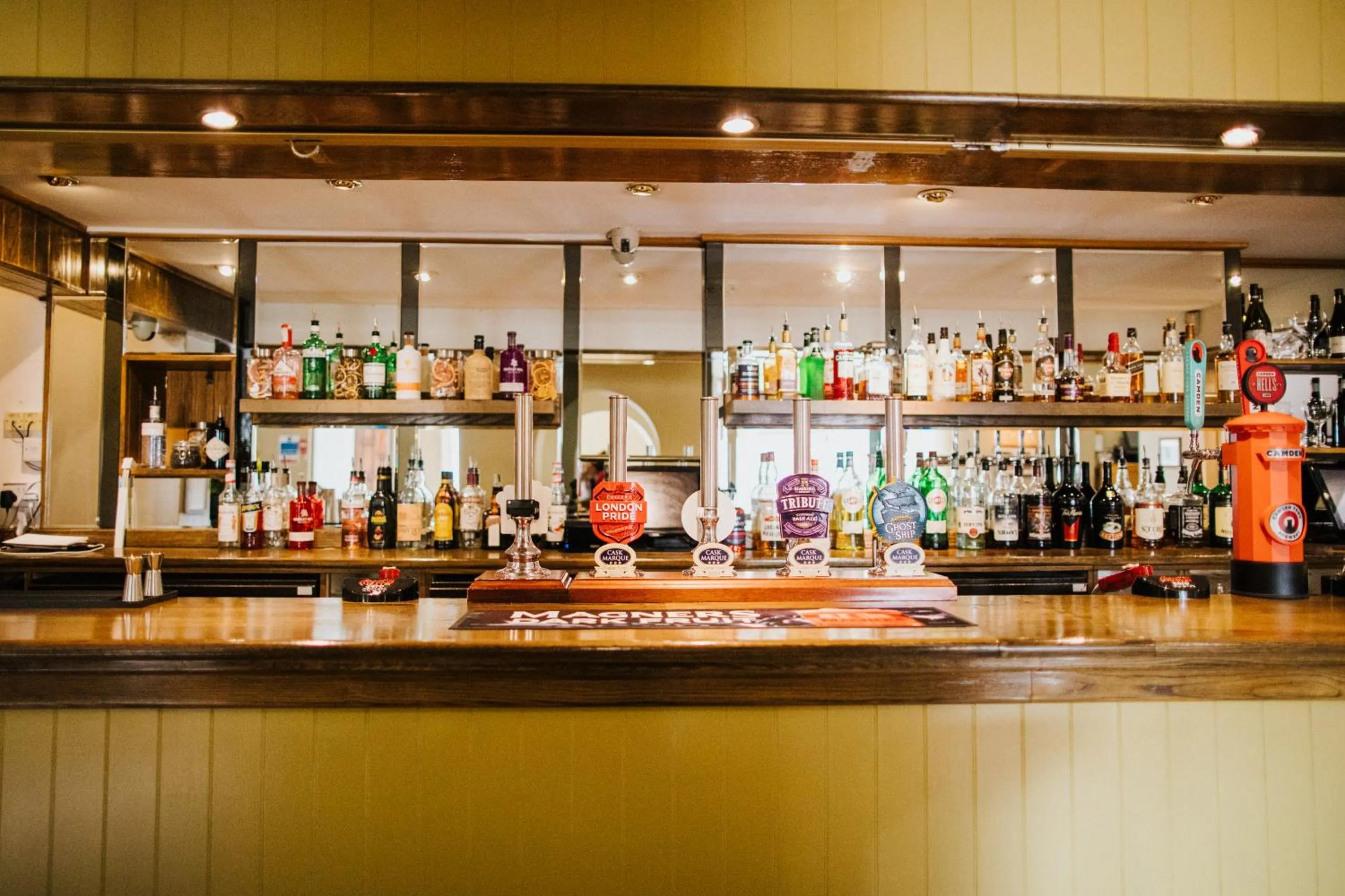 Restaurant/places to eat in The Stratton House Hotel