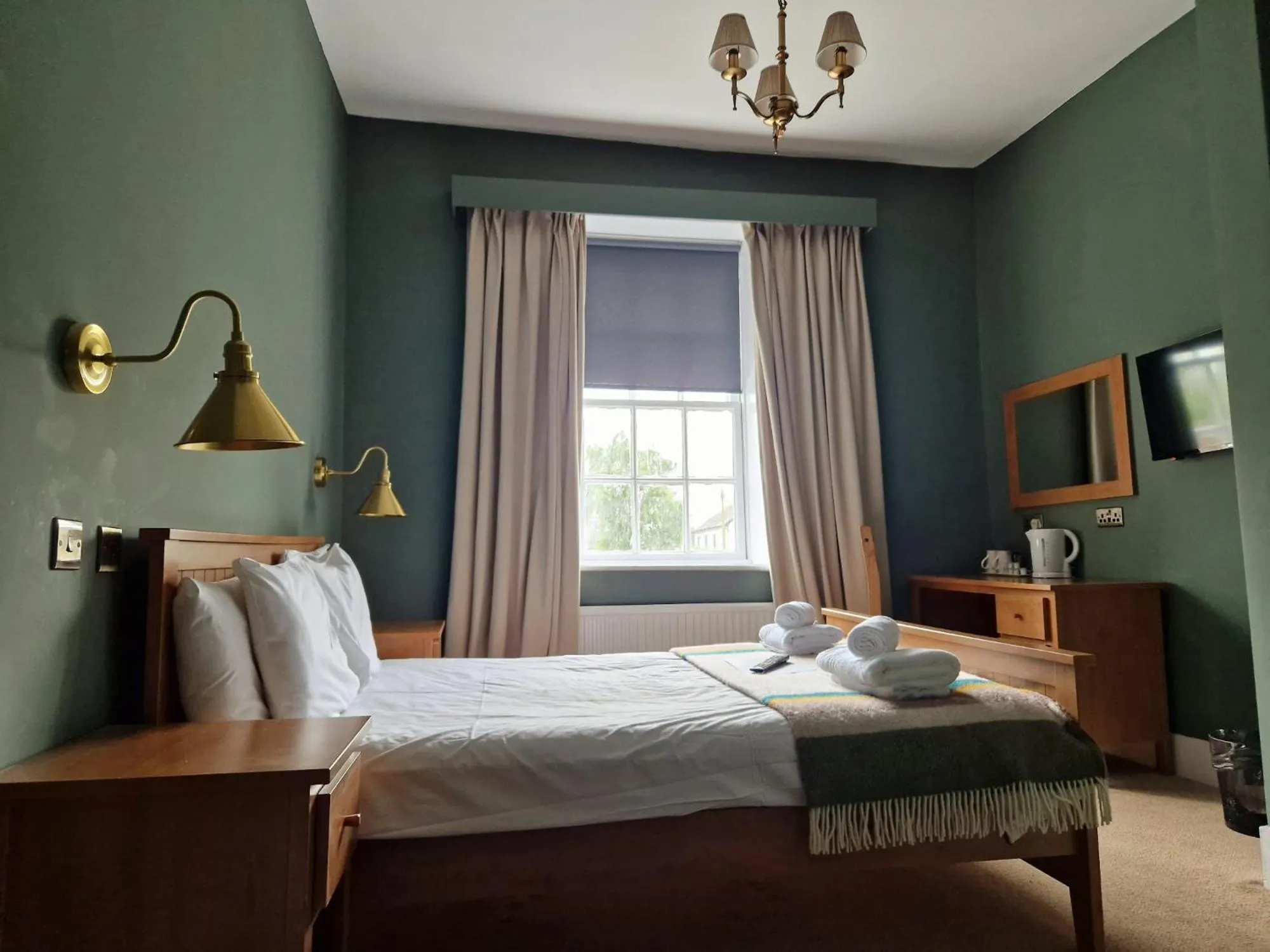 Bed in The Stratton House Hotel