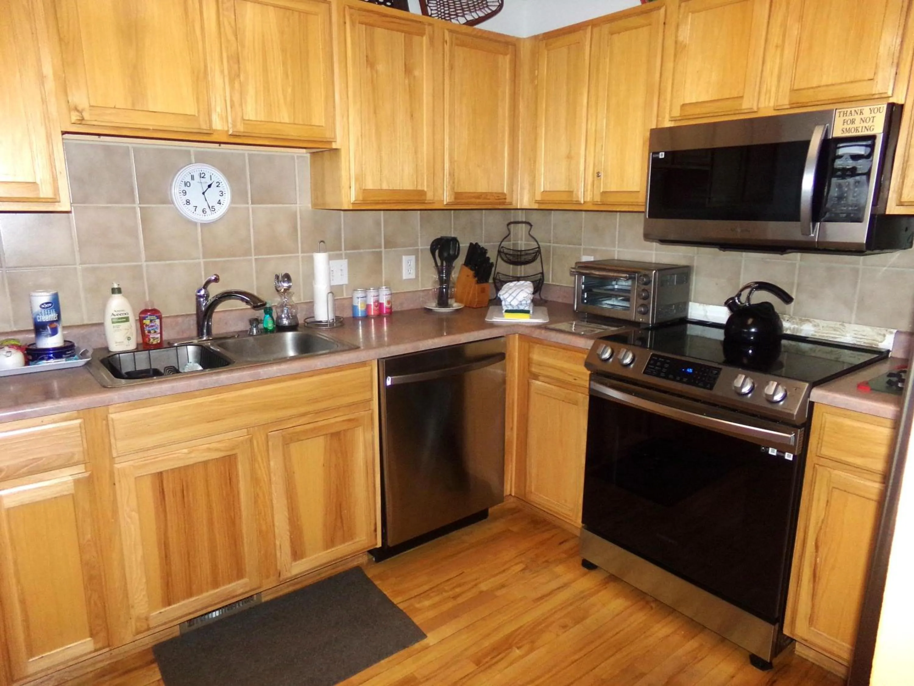 Forest Park 3 bed 4 Bath Twnhm HTJM