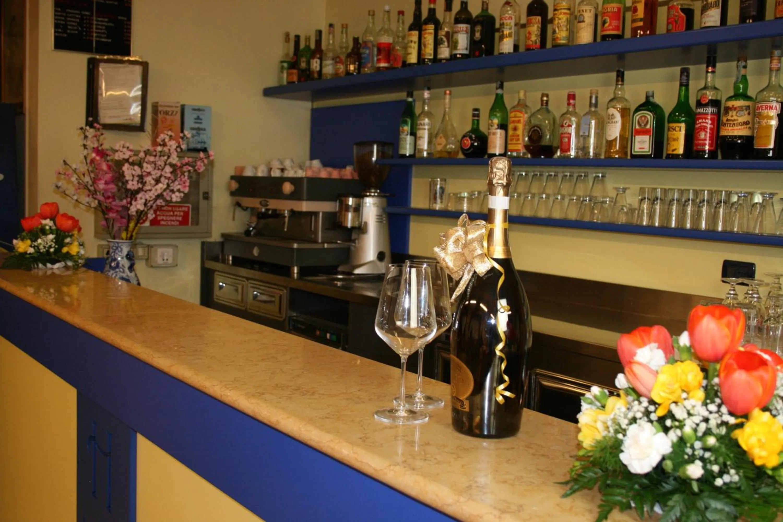 Lounge or bar in Hotel Michelangelo