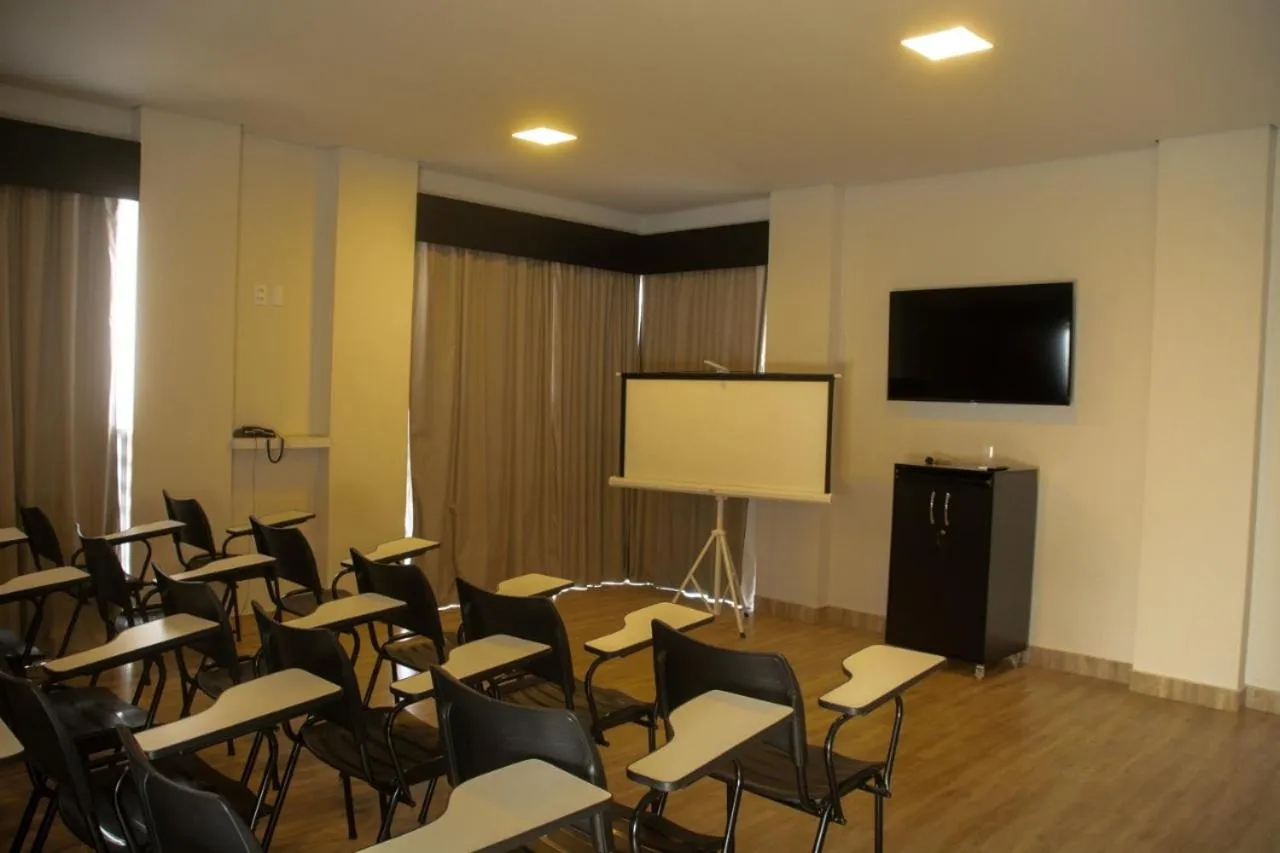 Property building in Avenida Park Hotel - Iturama