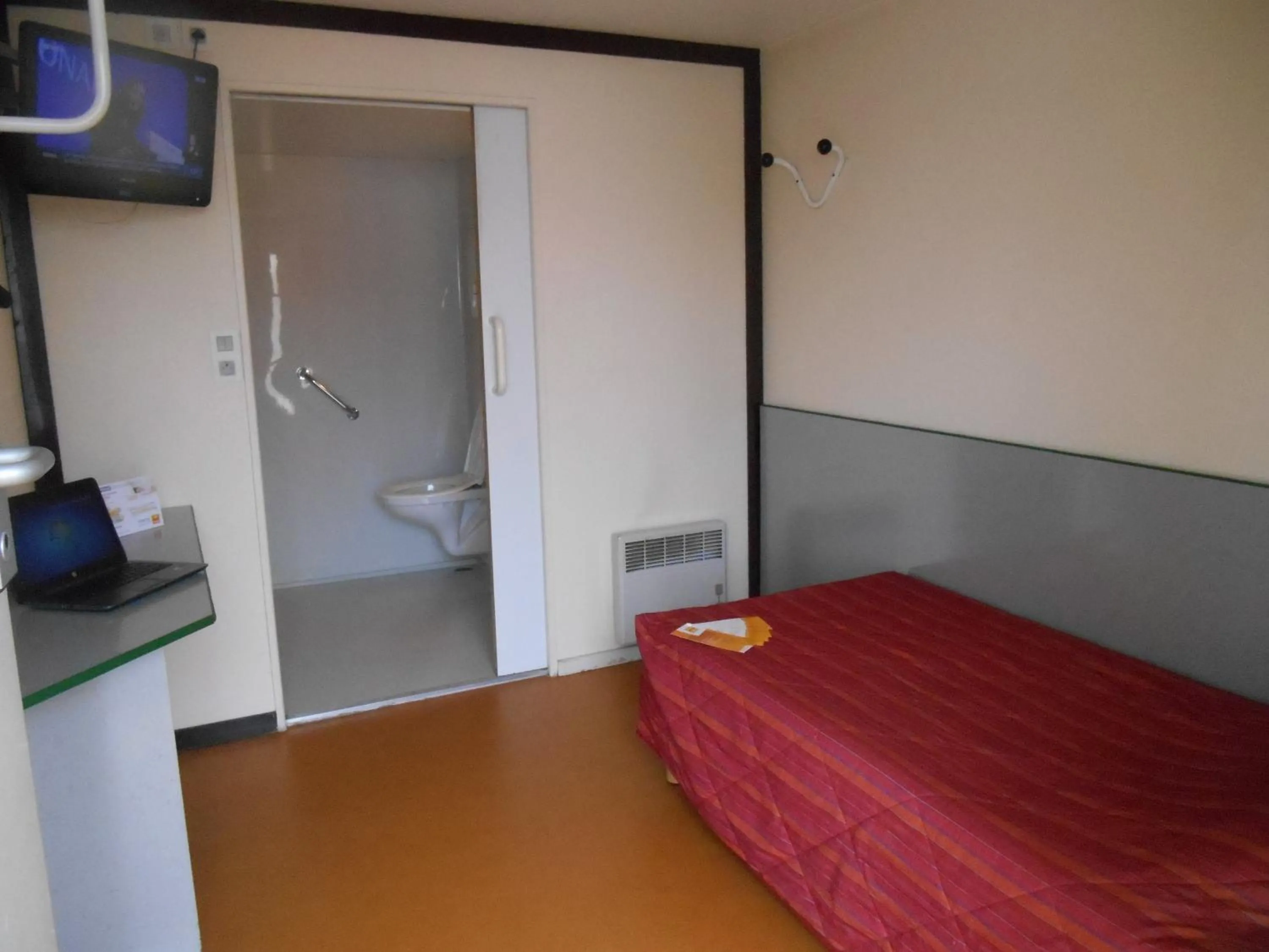 Bed in Première Classe Montluçon Saint Victor