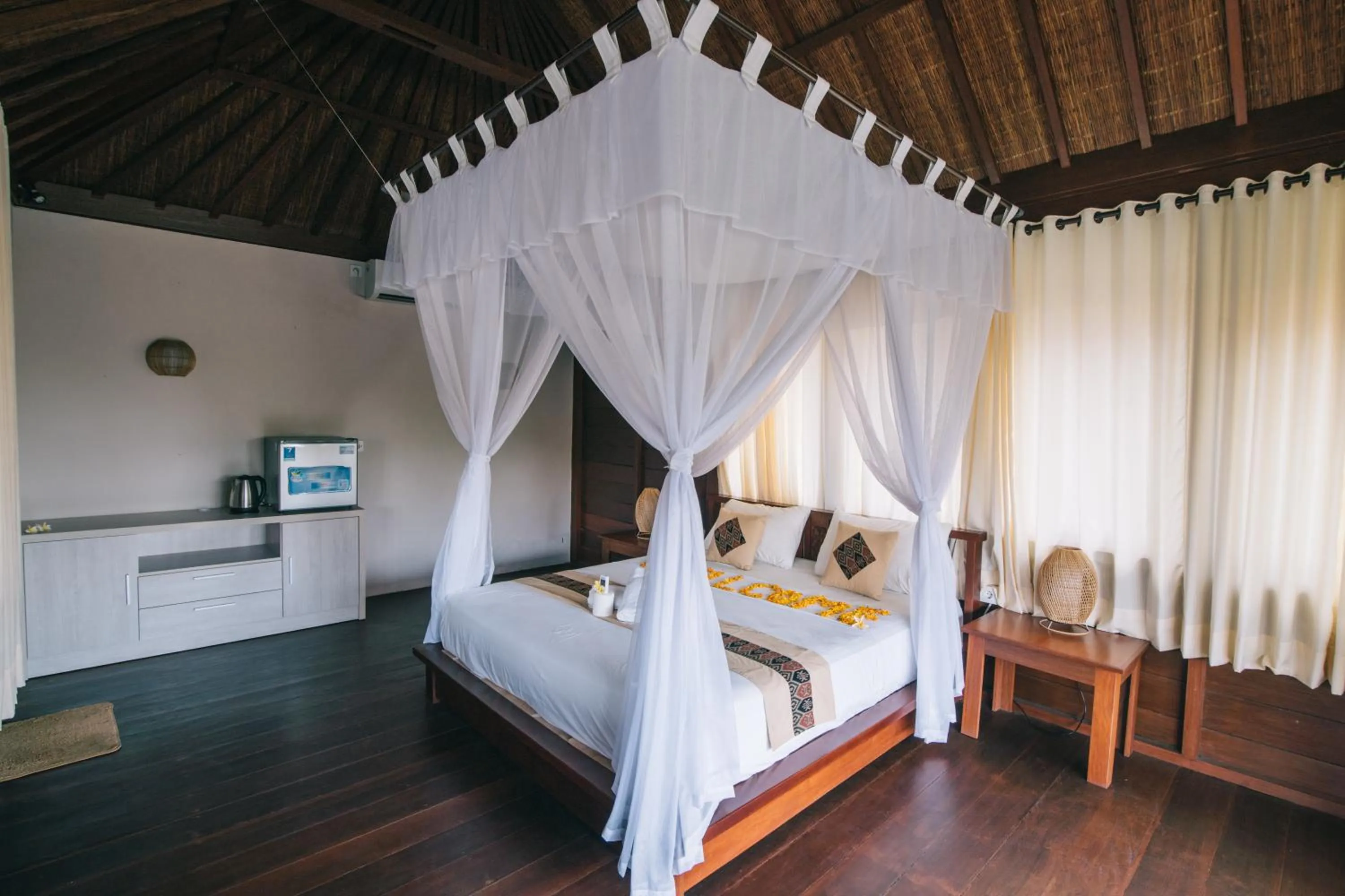 Bedroom, Bed in Damar Sanjaya Uttama