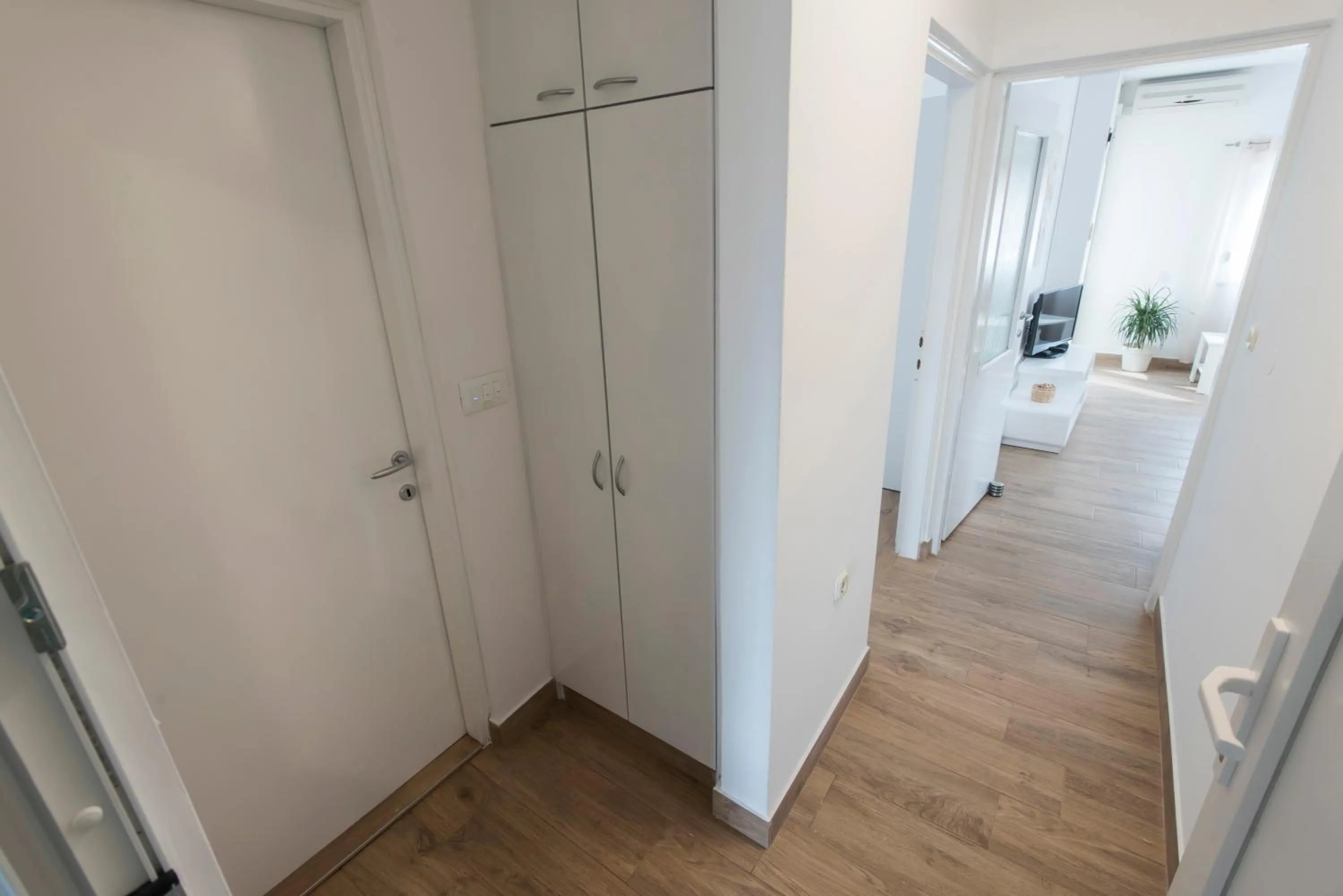 Area and facilities in Apartments Batur