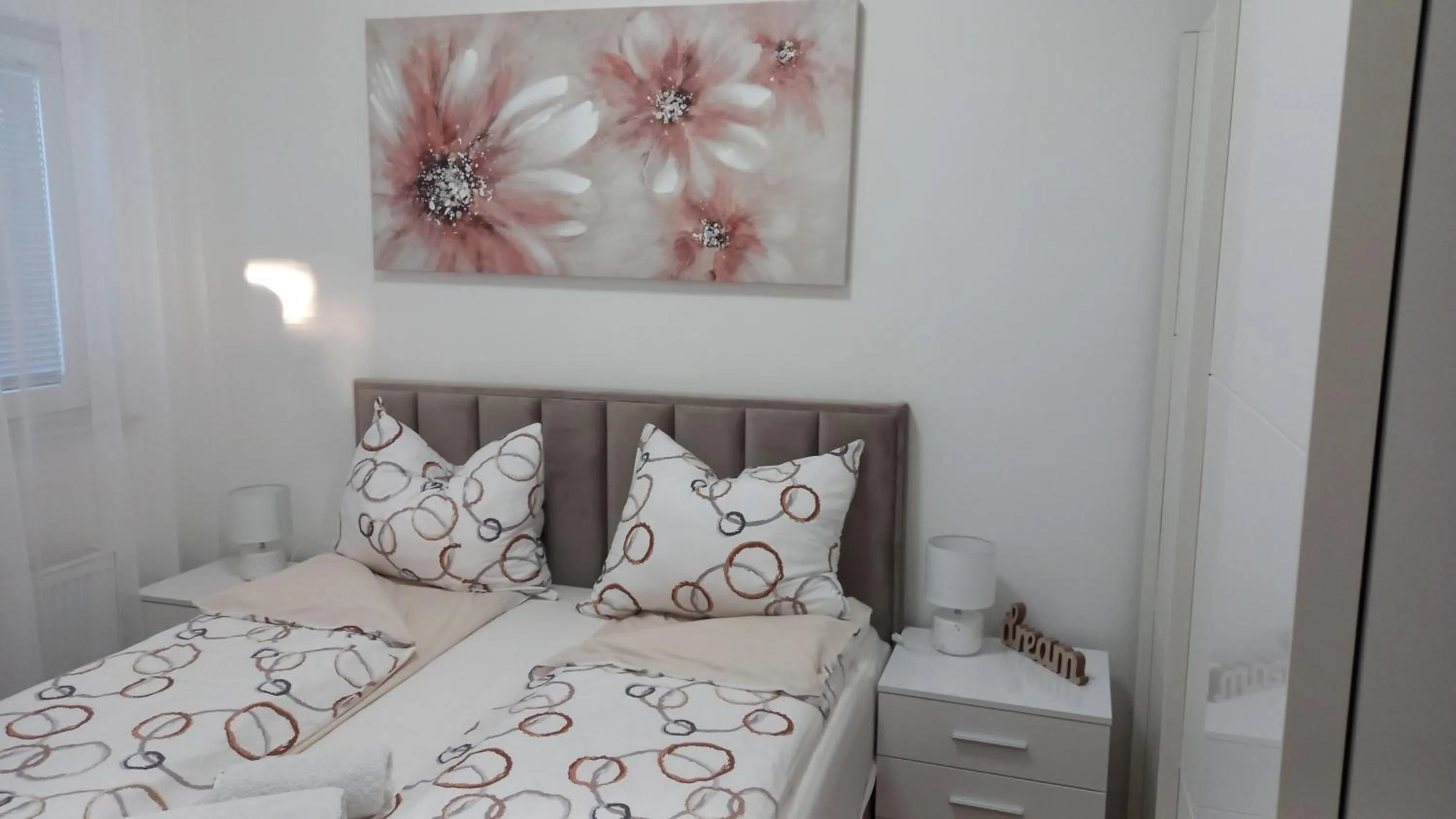 Bed in Apartments Batur