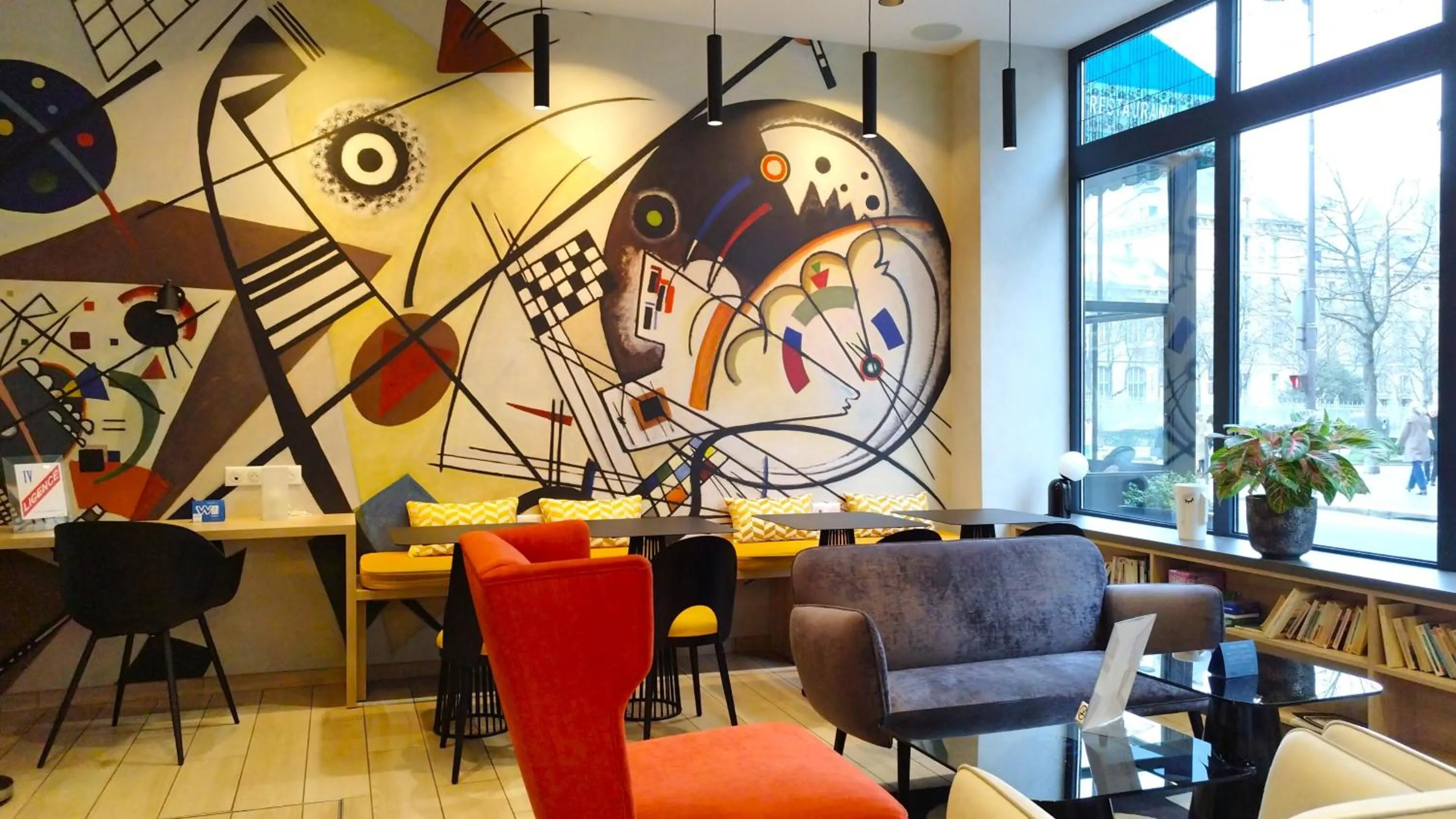 Living room in Avia Hôtel Saphir Montparnasse