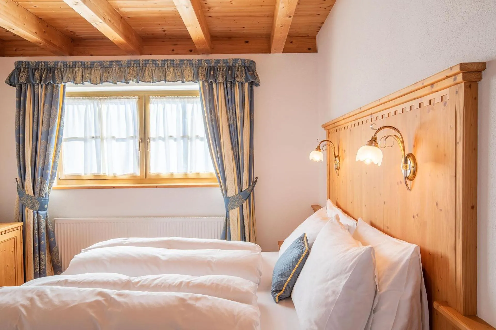 Bed in Cima Dodici B&B - Apartments