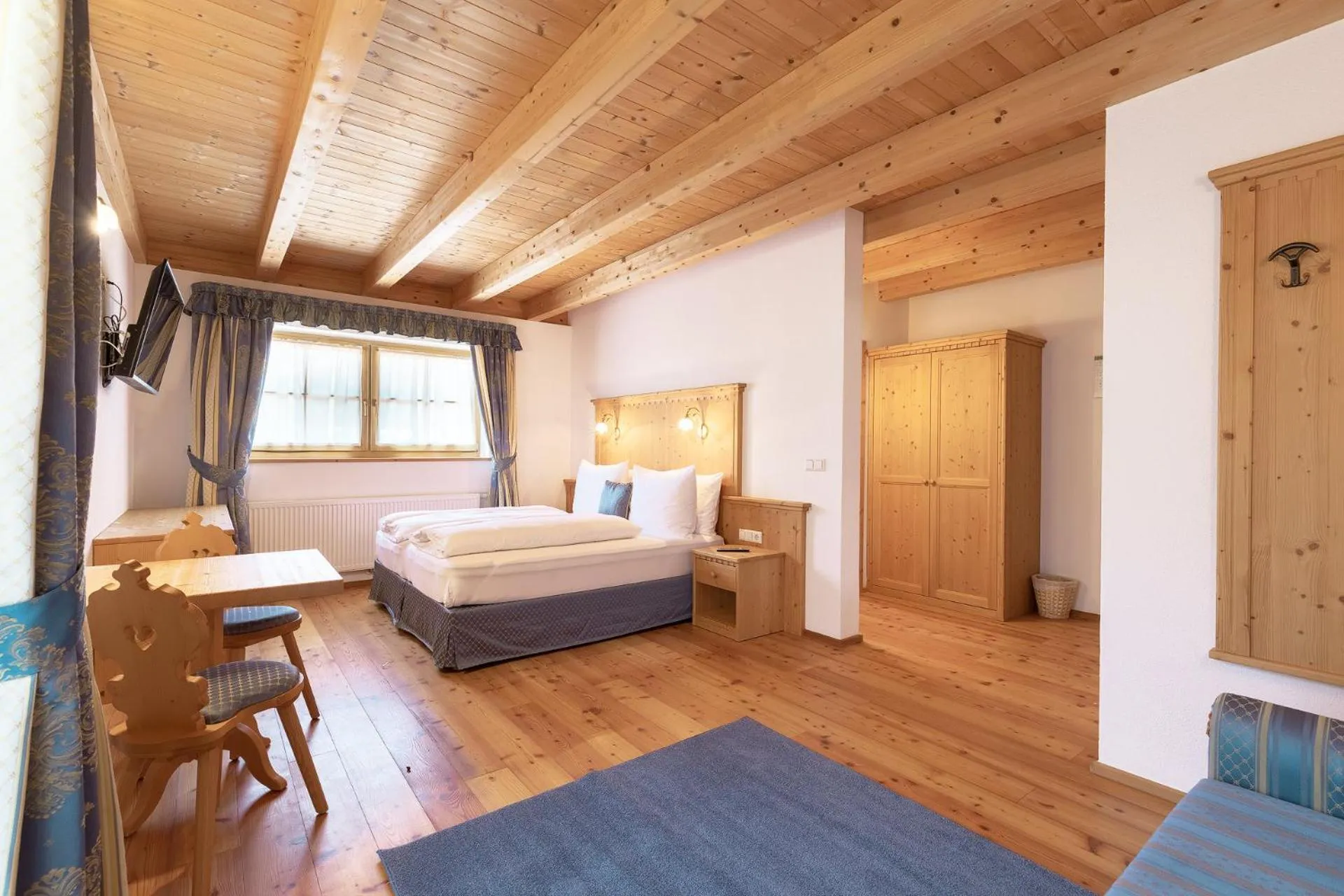 Bed in Cima Dodici B&B - Apartments