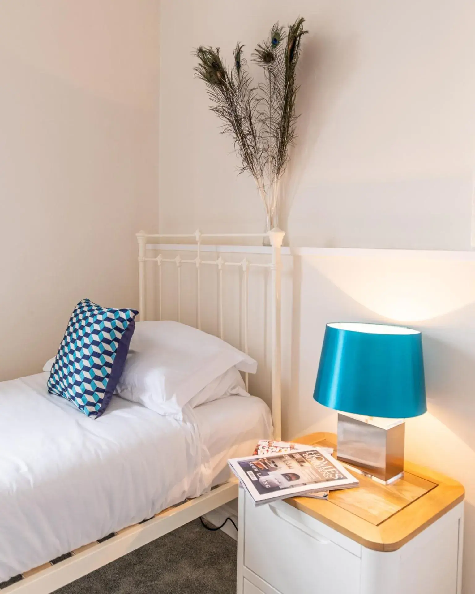 Superior Twin Room in Rose and Crown Bath Superior Twin Room in Rose and Crown Bath