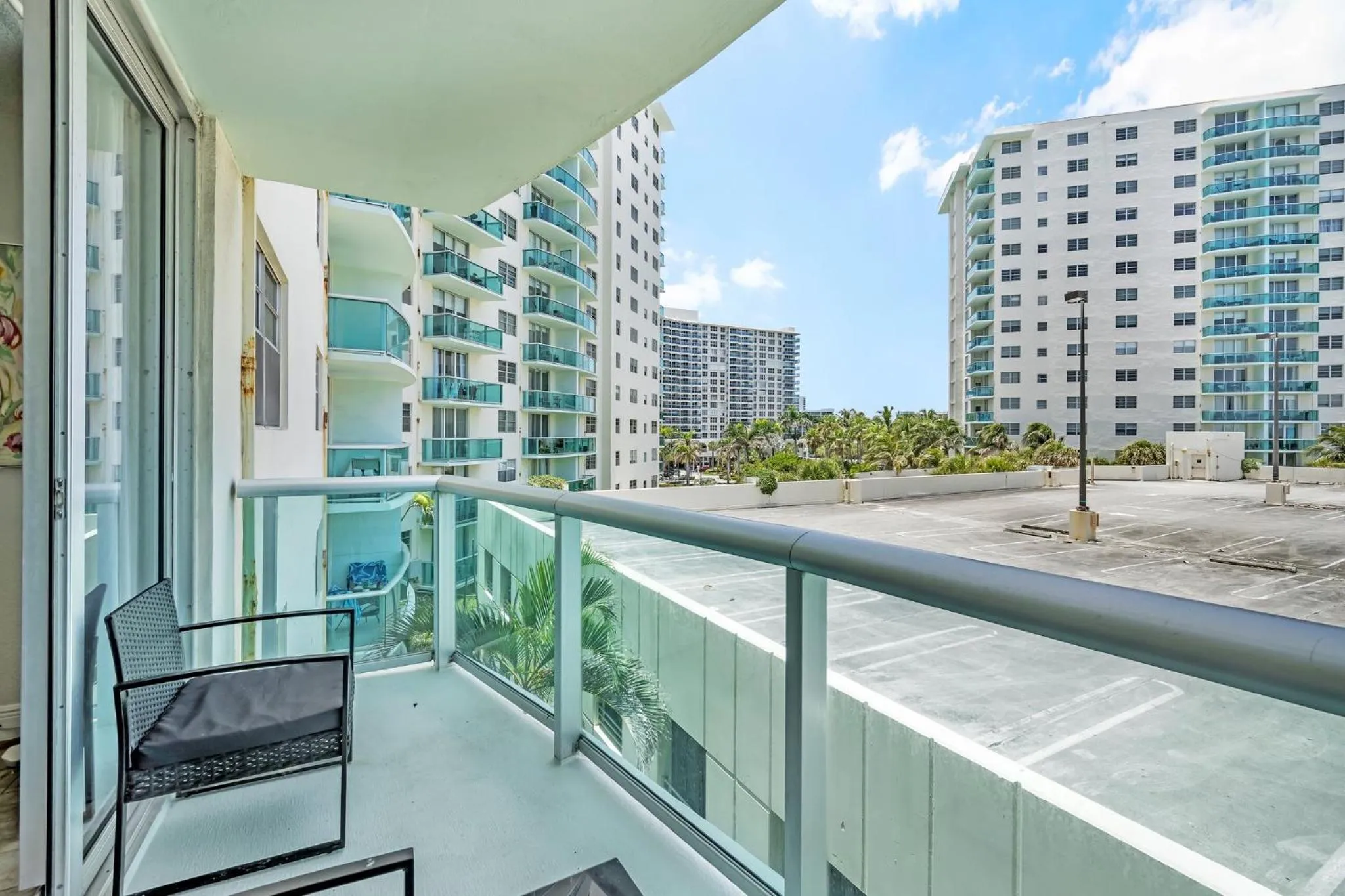 Balcony/Terrace in The Tides Apartments on the beach