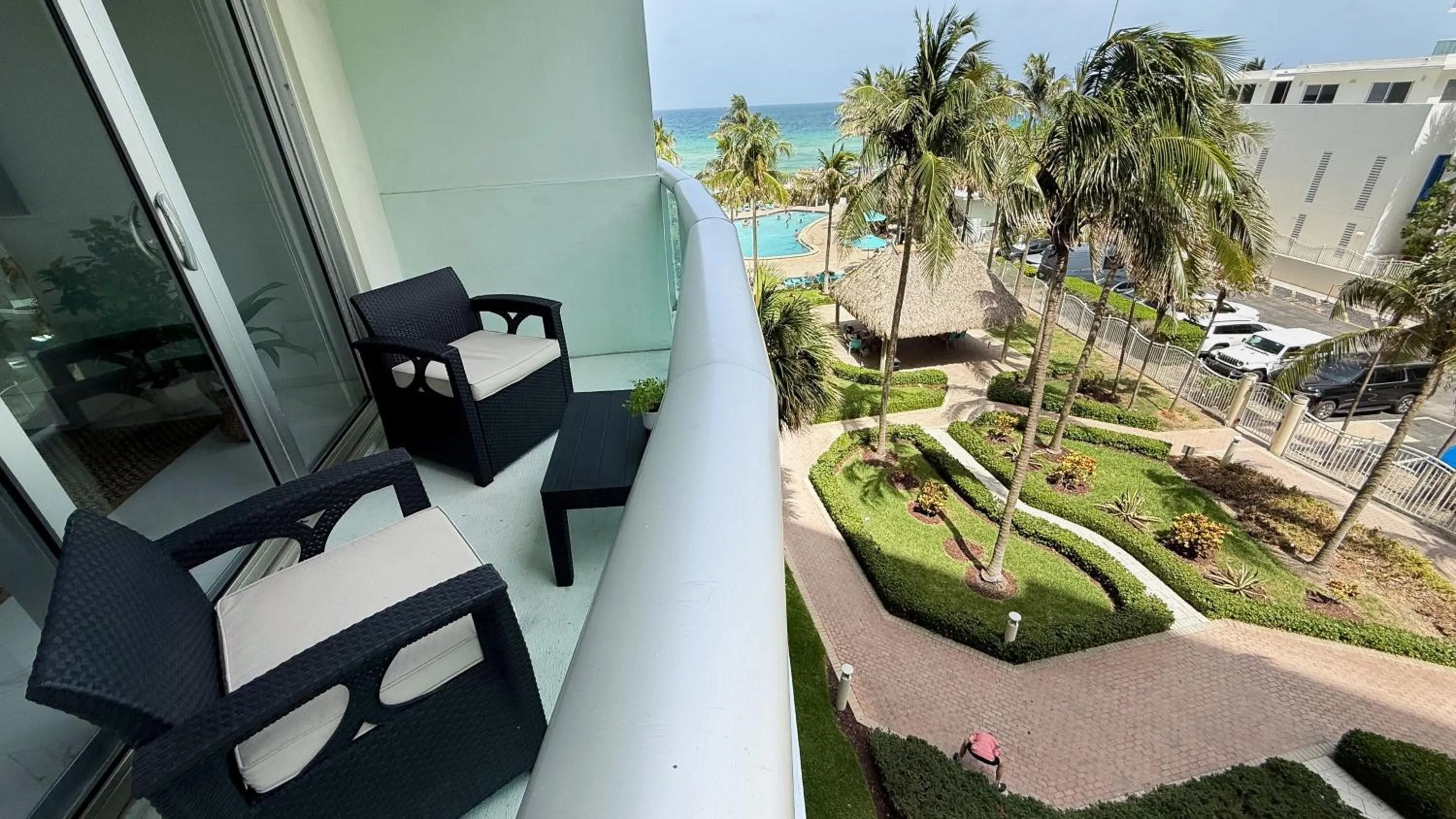 Balcony/Terrace in The Tides Apartments on the beach