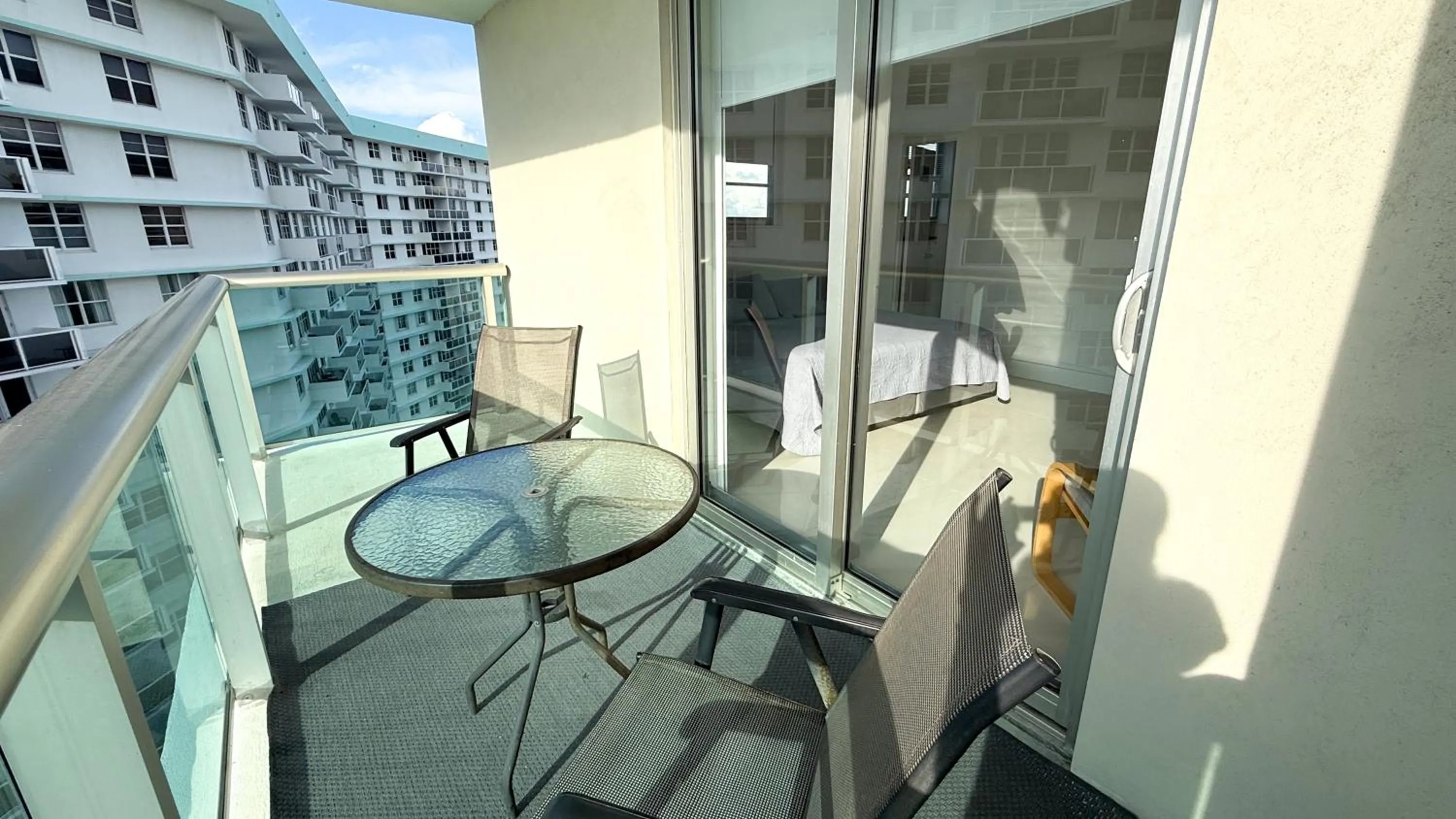 Balcony/Terrace in The Tides Apartments on the beach