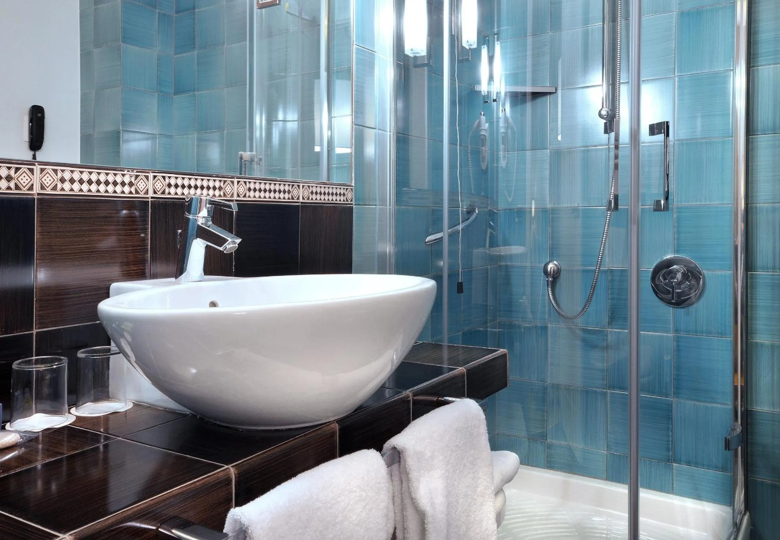 Bathroom in Palazzo Esedra