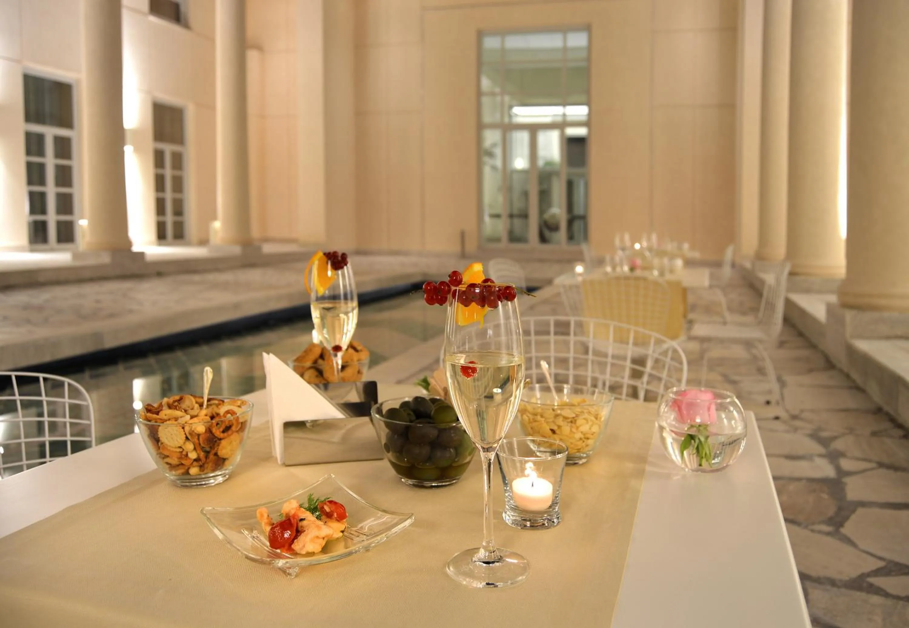 Restaurant/places to eat in Palazzo Esedra