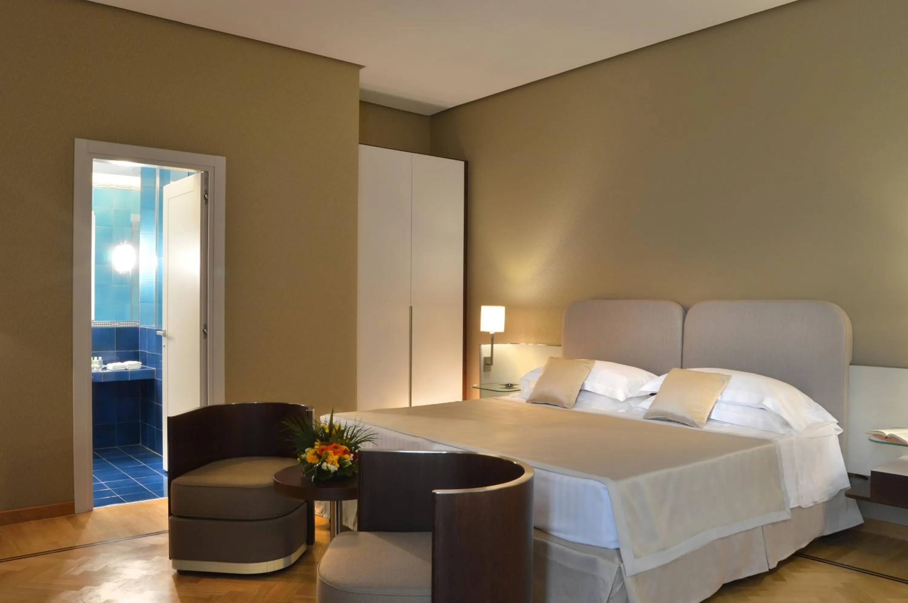 Photo of the whole room, Bed in Palazzo Esedra