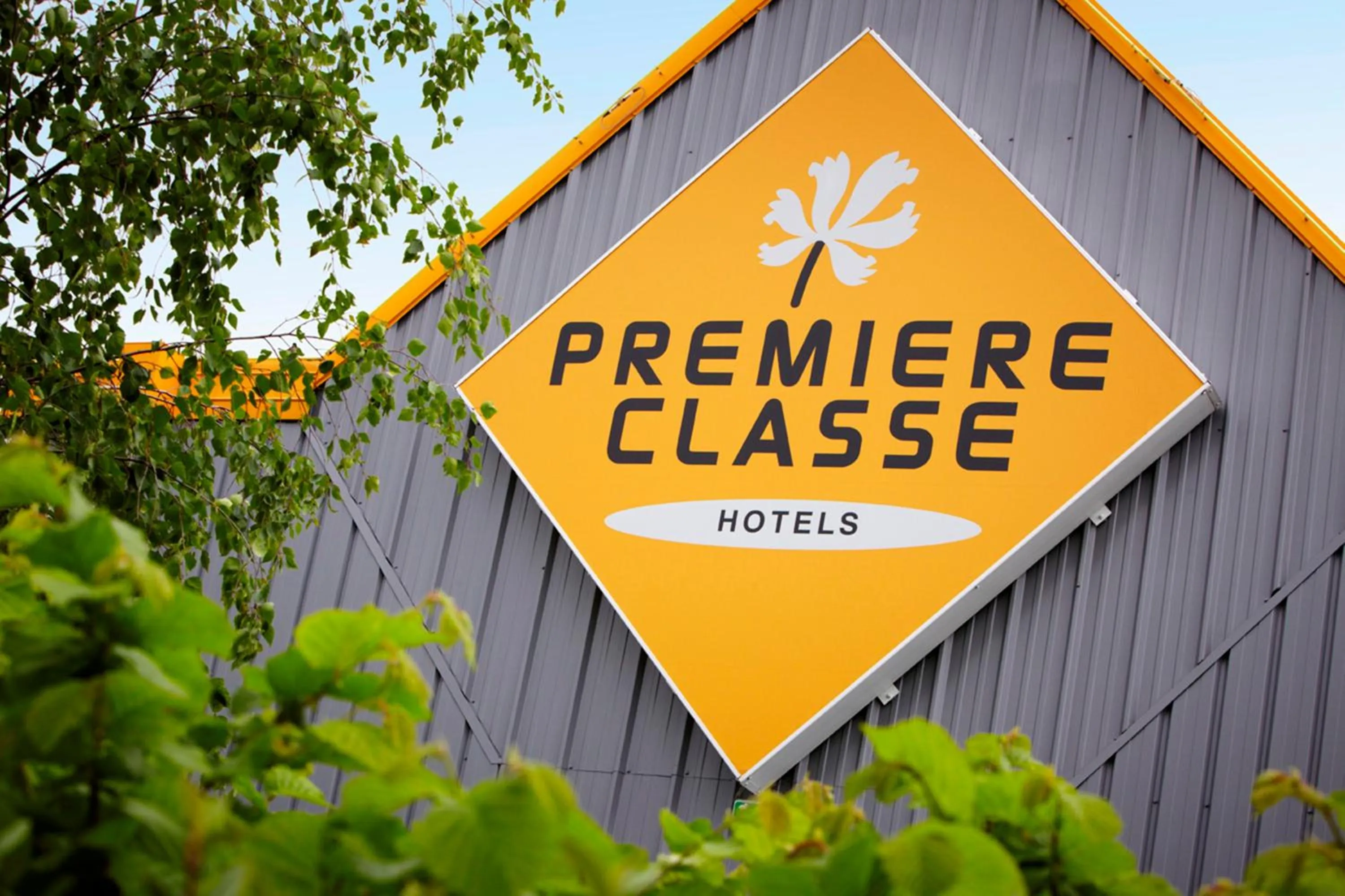 Property logo or sign in Premiere Classe Lyon Est Aeroport Saint Exupery