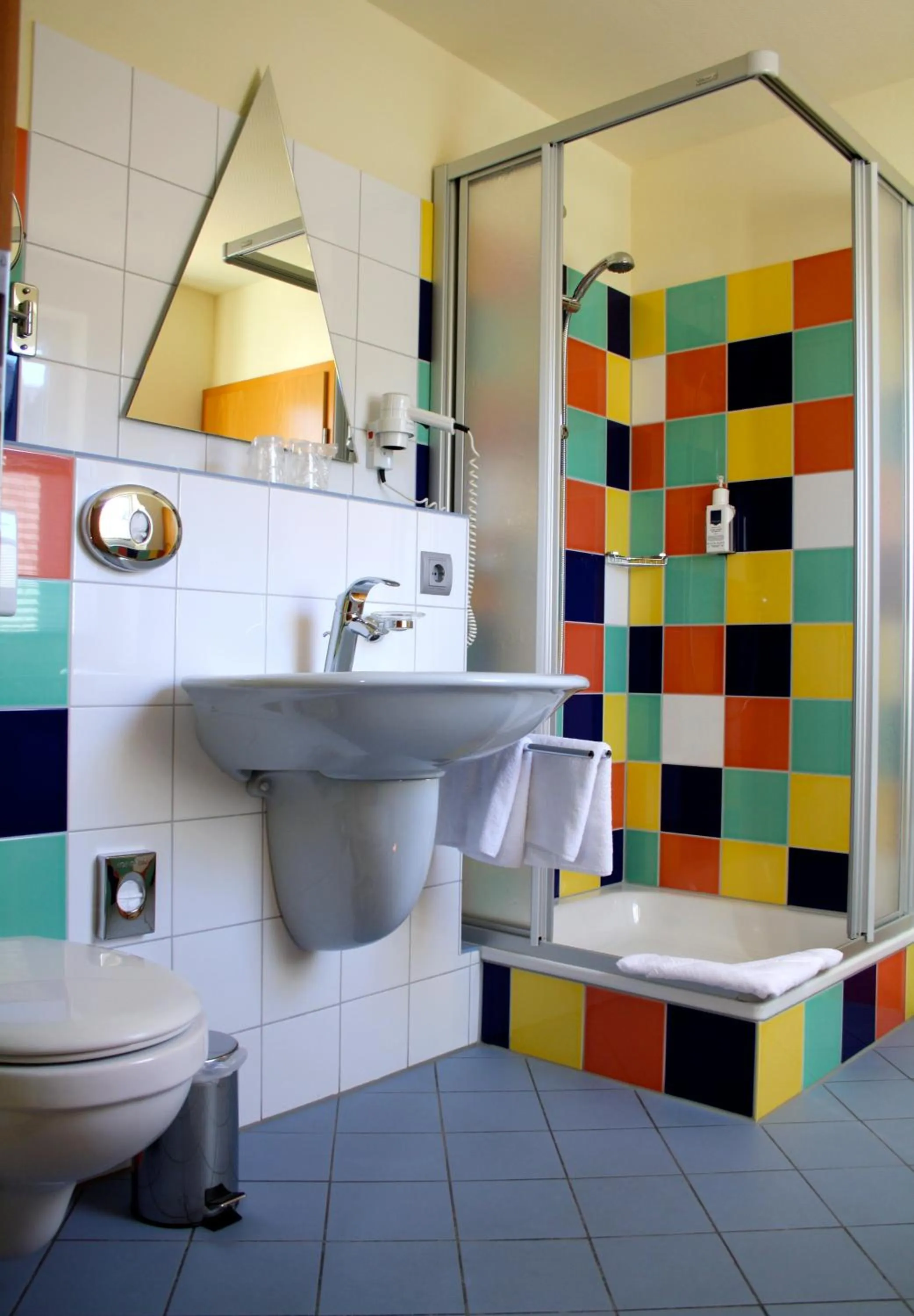 Bathroom in Hotel Elegant