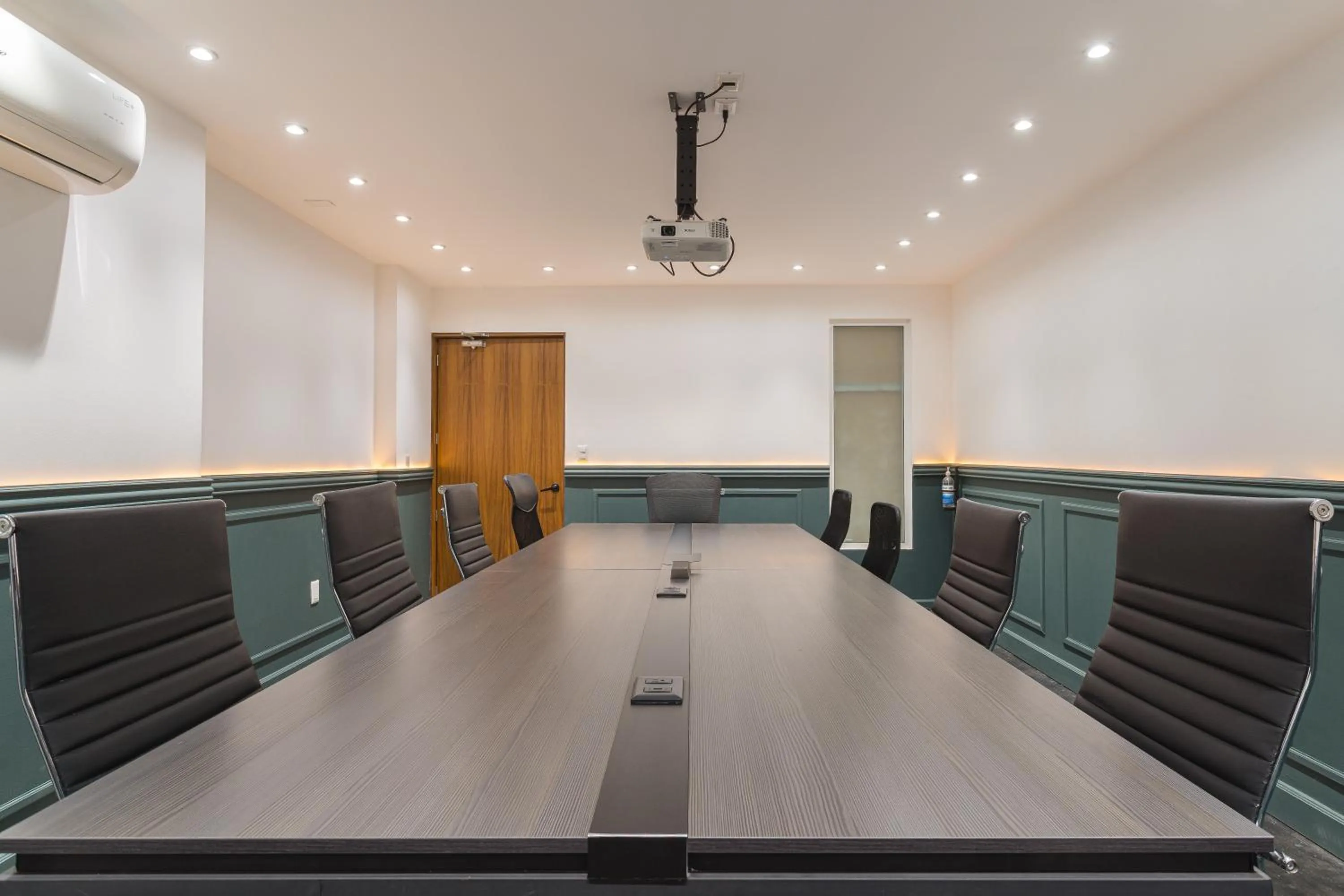 Meeting/conference room in Hangar Select Aeropuerto Guadalajara