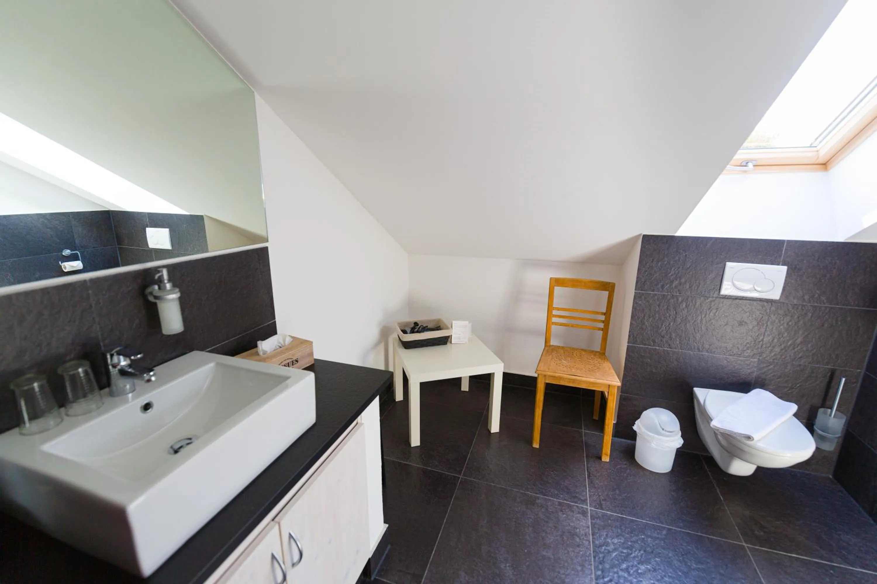 Photo of the whole room in Landhaus Engel