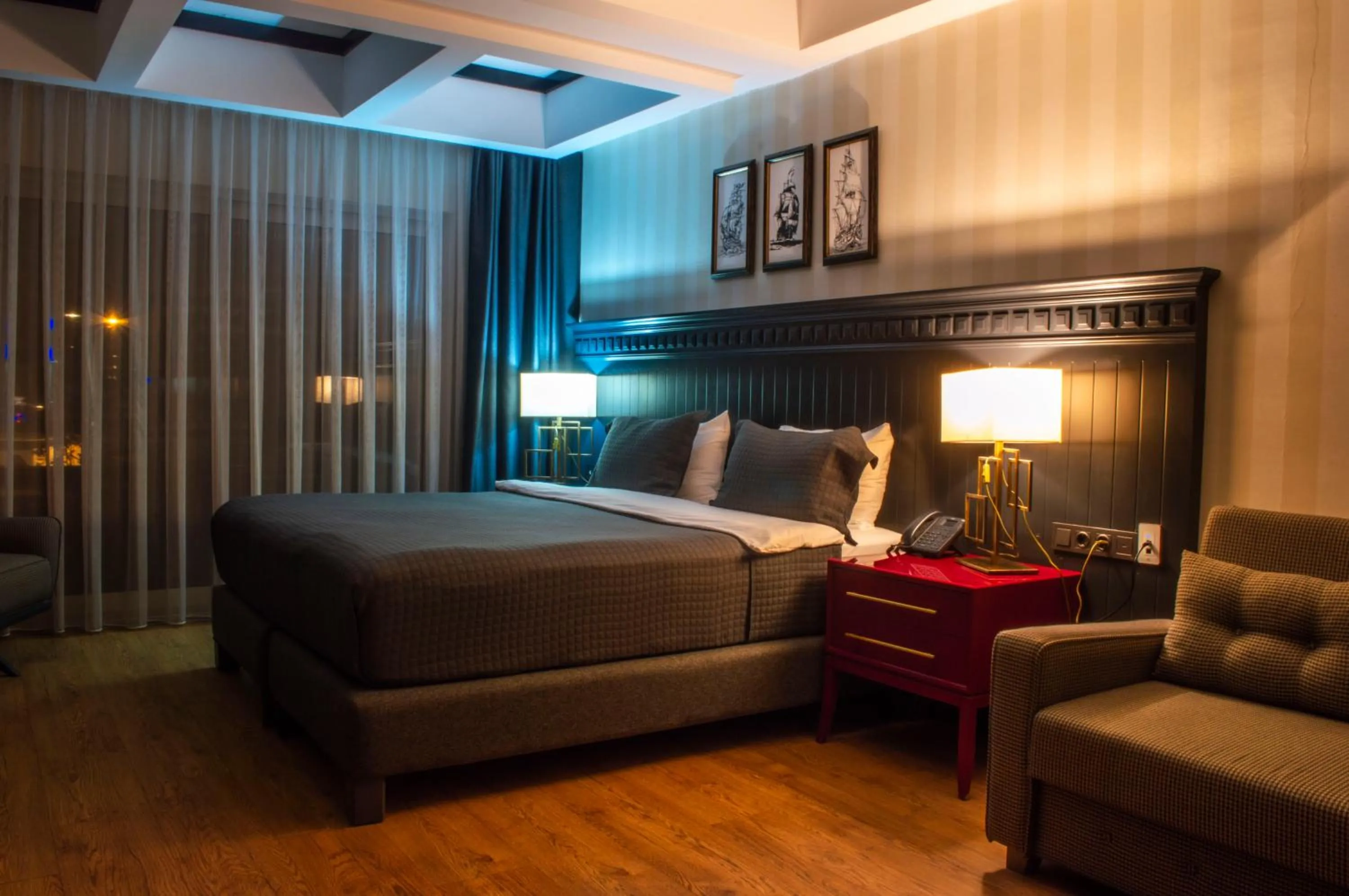 Coffee/tea facilities, Bed in Hotel Marina Bay Göcek