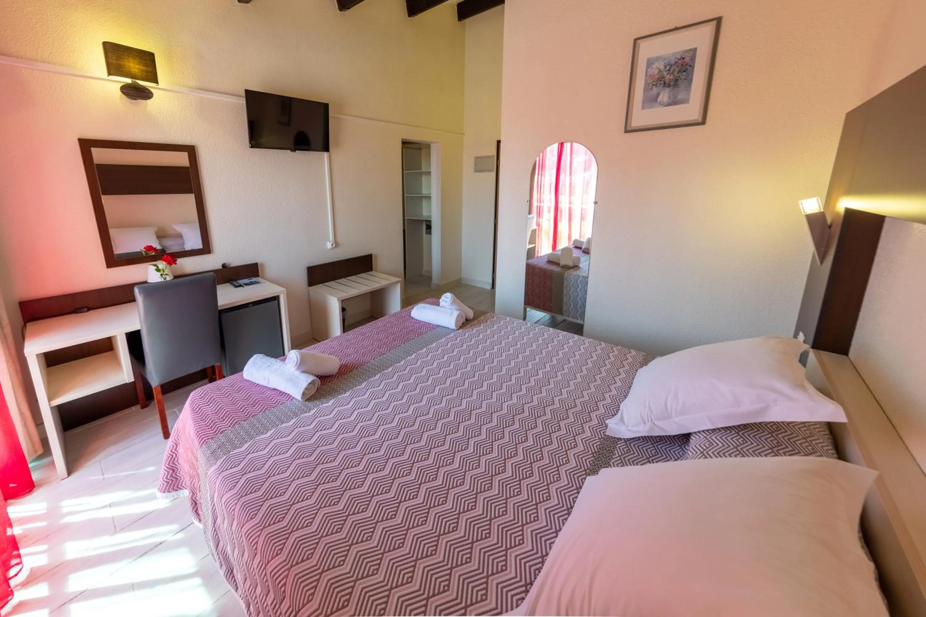 Photo of the whole room, Bed in Brit Hotel Confort Hélios Agde