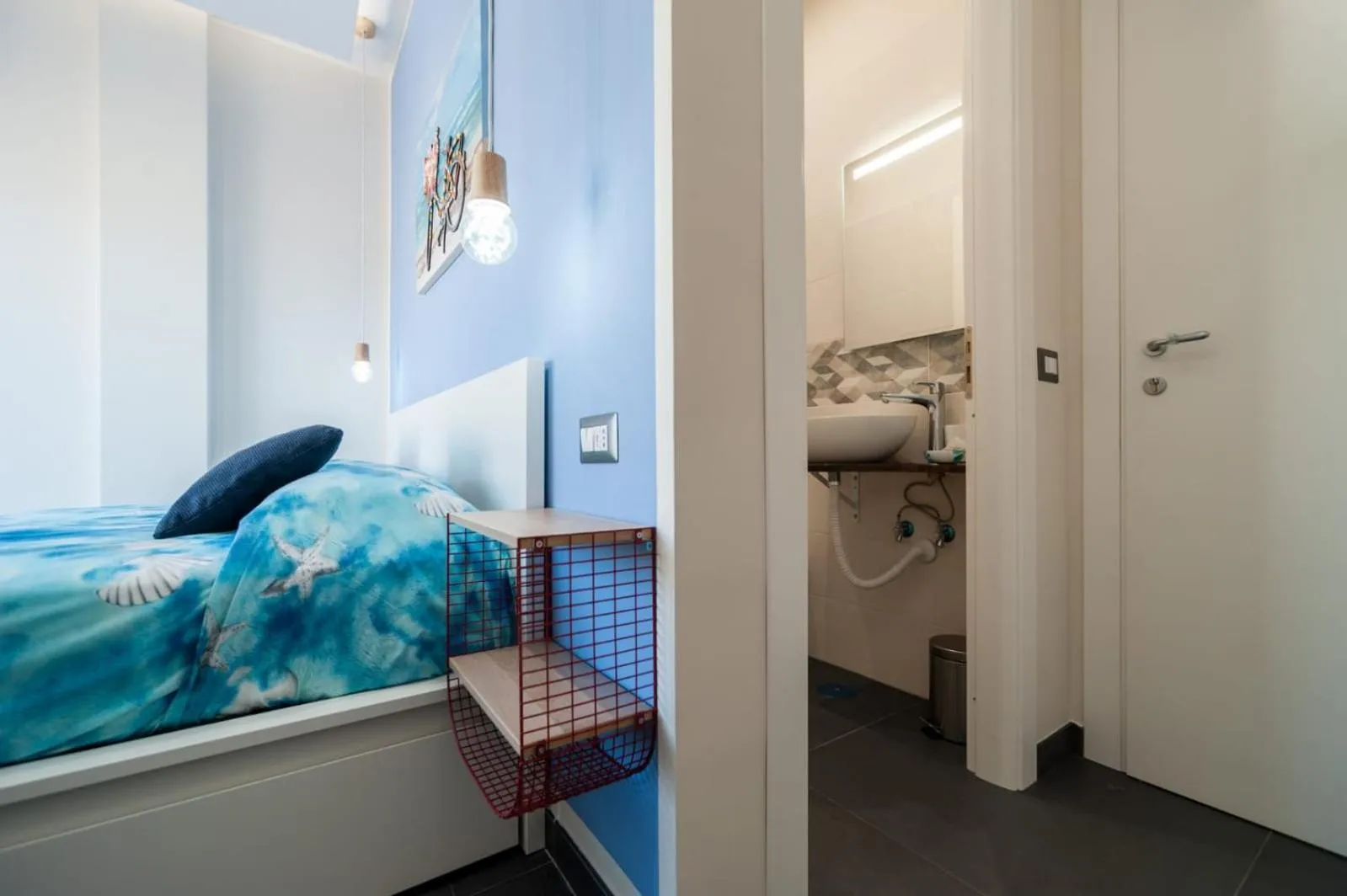 Bed in Attico Oltremare B&B