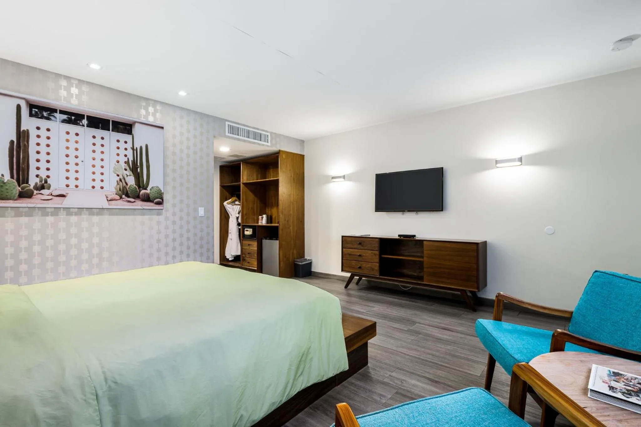 Bedroom, Bed in The Skylark, a Palm Springs Hotel