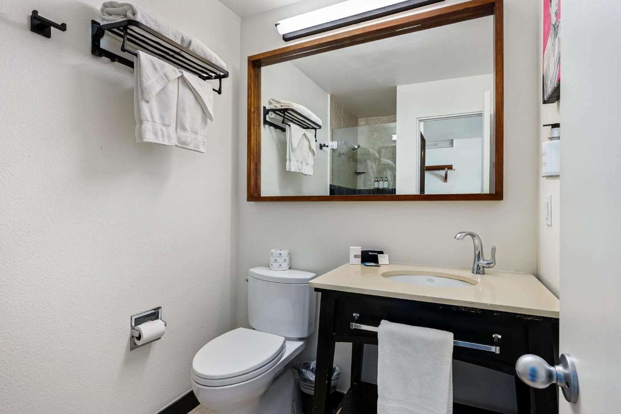 Bathroom in The Skylark, a Palm Springs Hotel