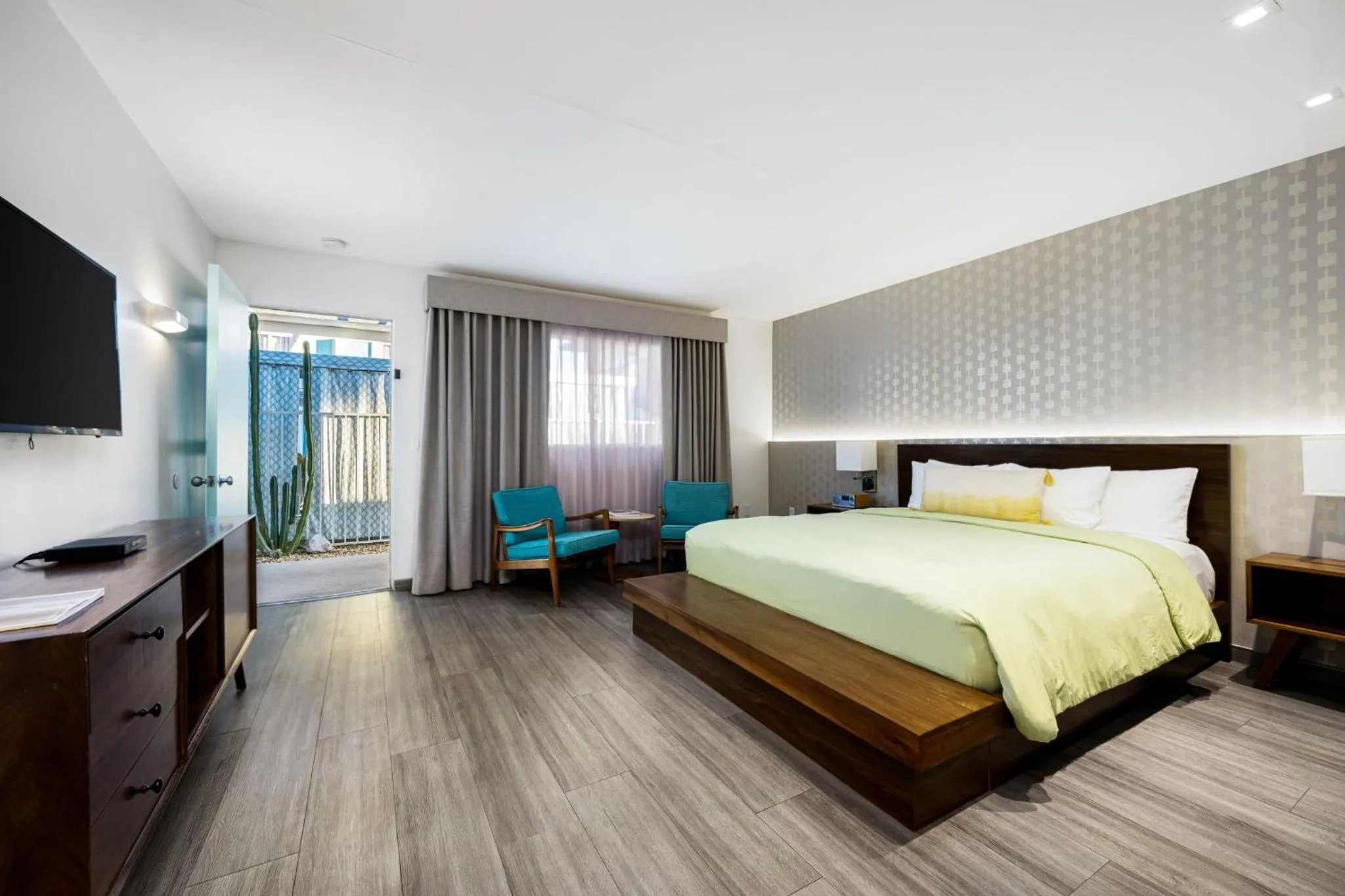 Bedroom, Bed in The Skylark, a Palm Springs Hotel