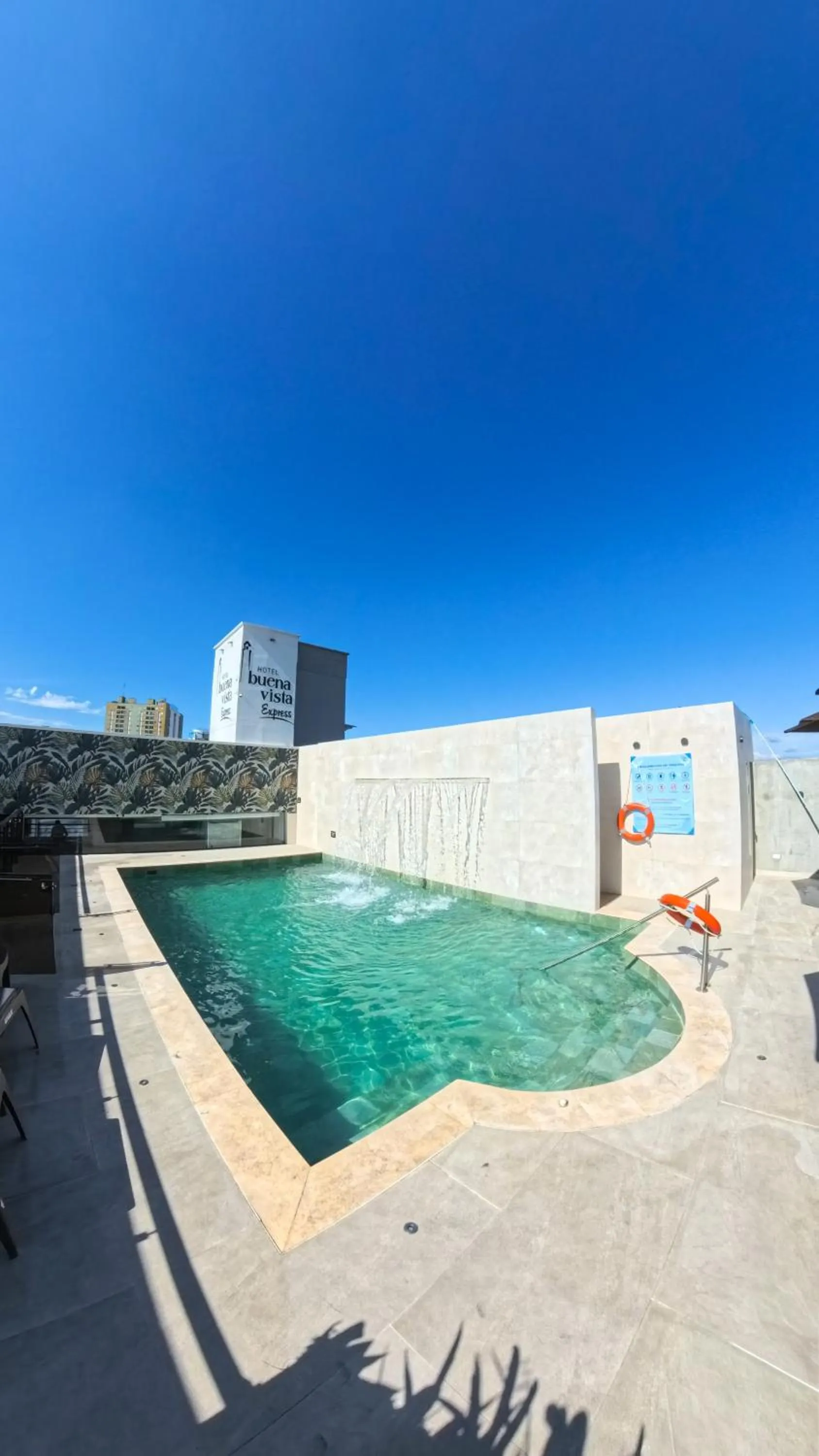 Hotel Buena Vista Express