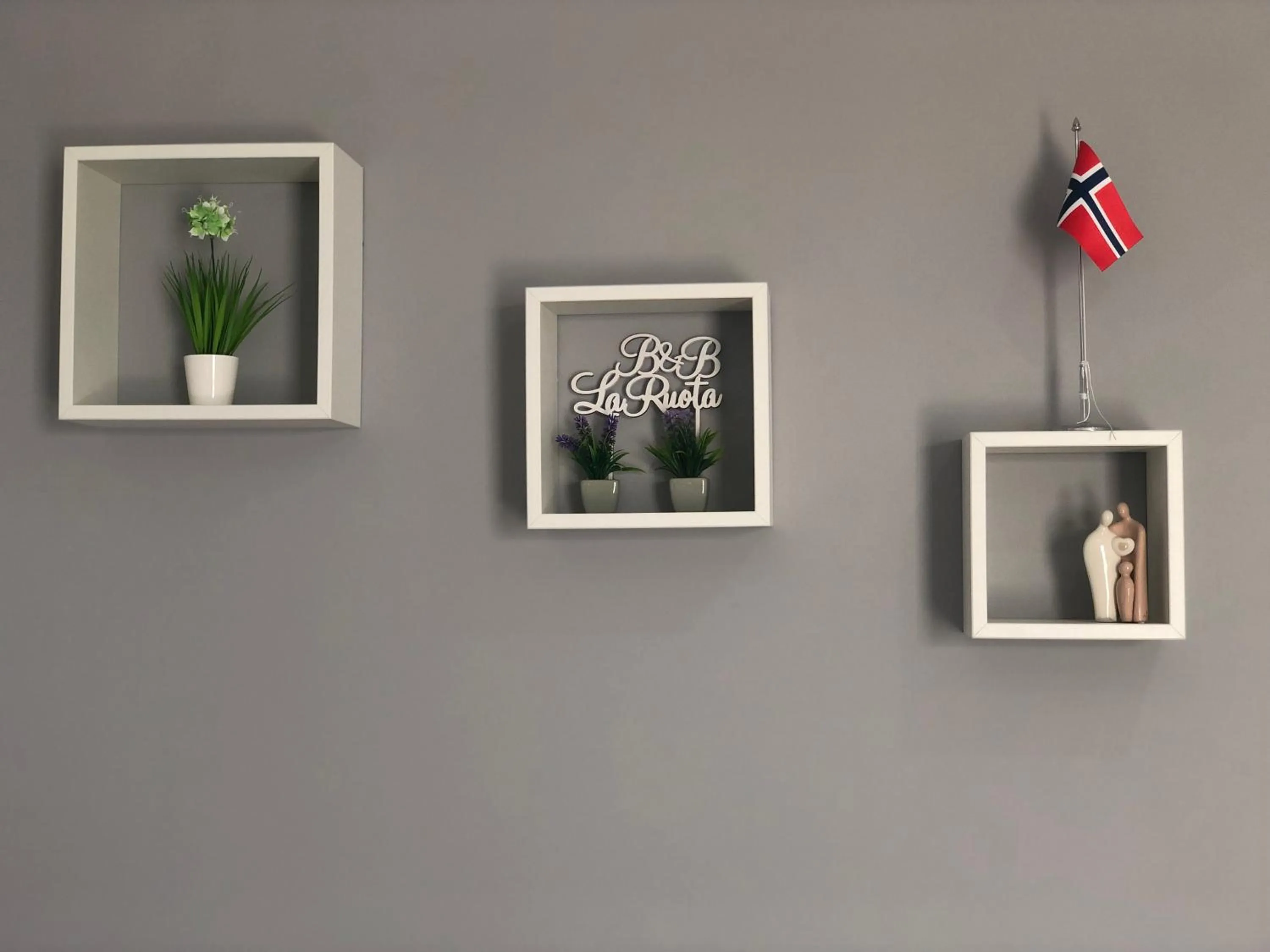 Communal lounge/ TV room in La Ruota B&B