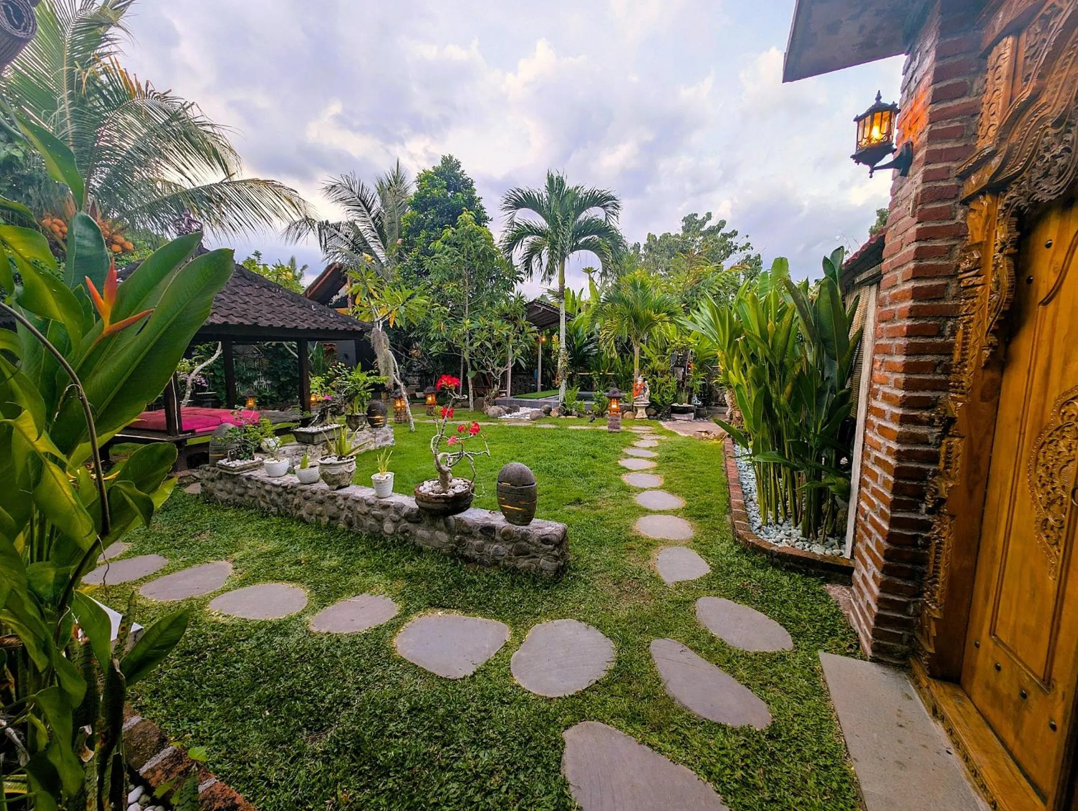Garden in Ayumar Homestay Medewi